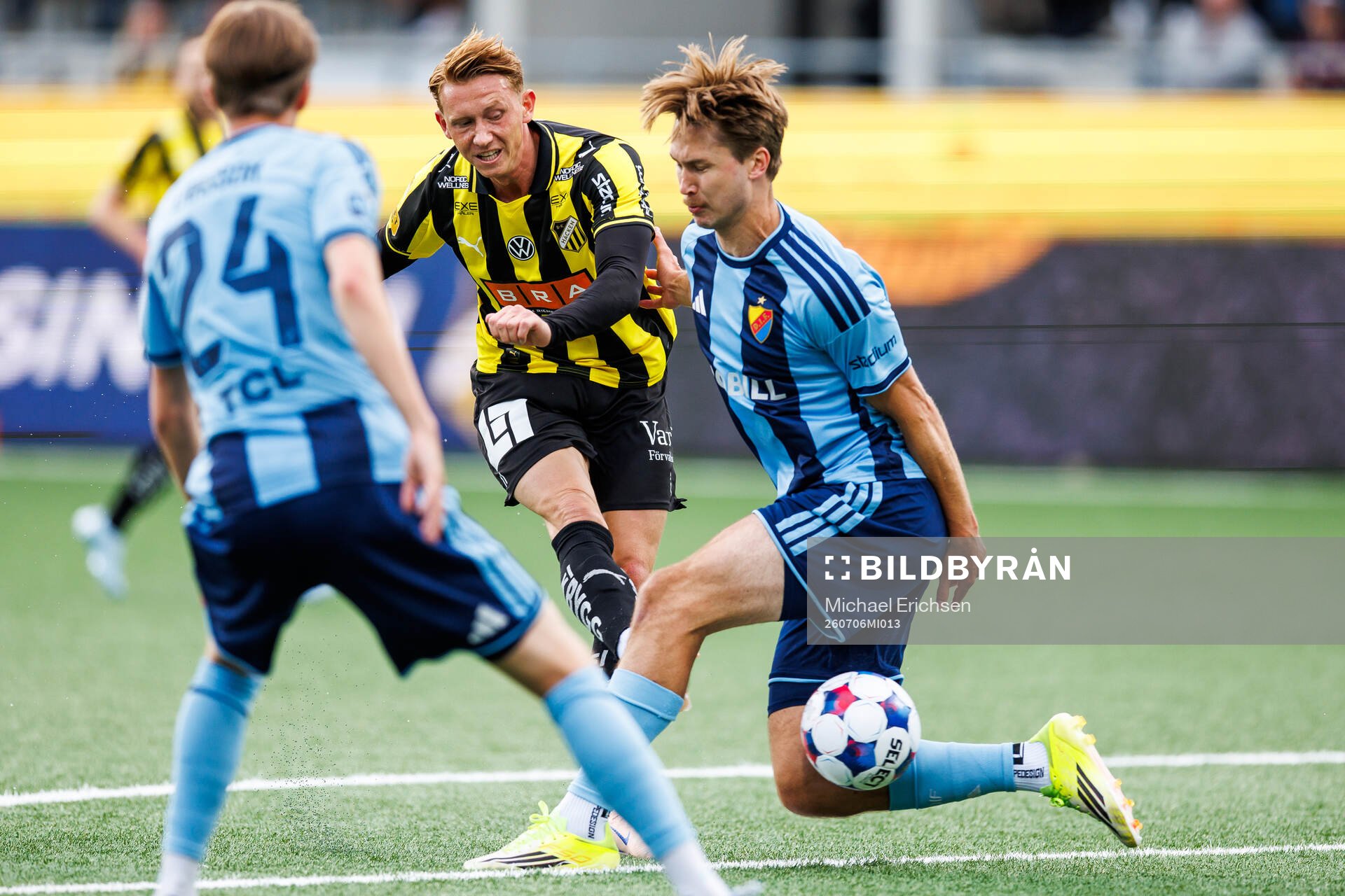 Häckens Julius Lindberg och Djurgårdens Miro Tenho