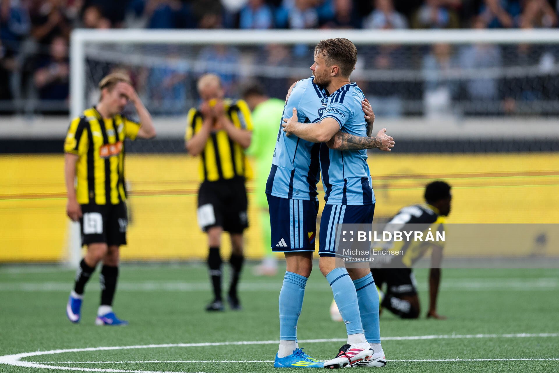 Djurgårdens Adam Ståhl och Jacob Une  jublar