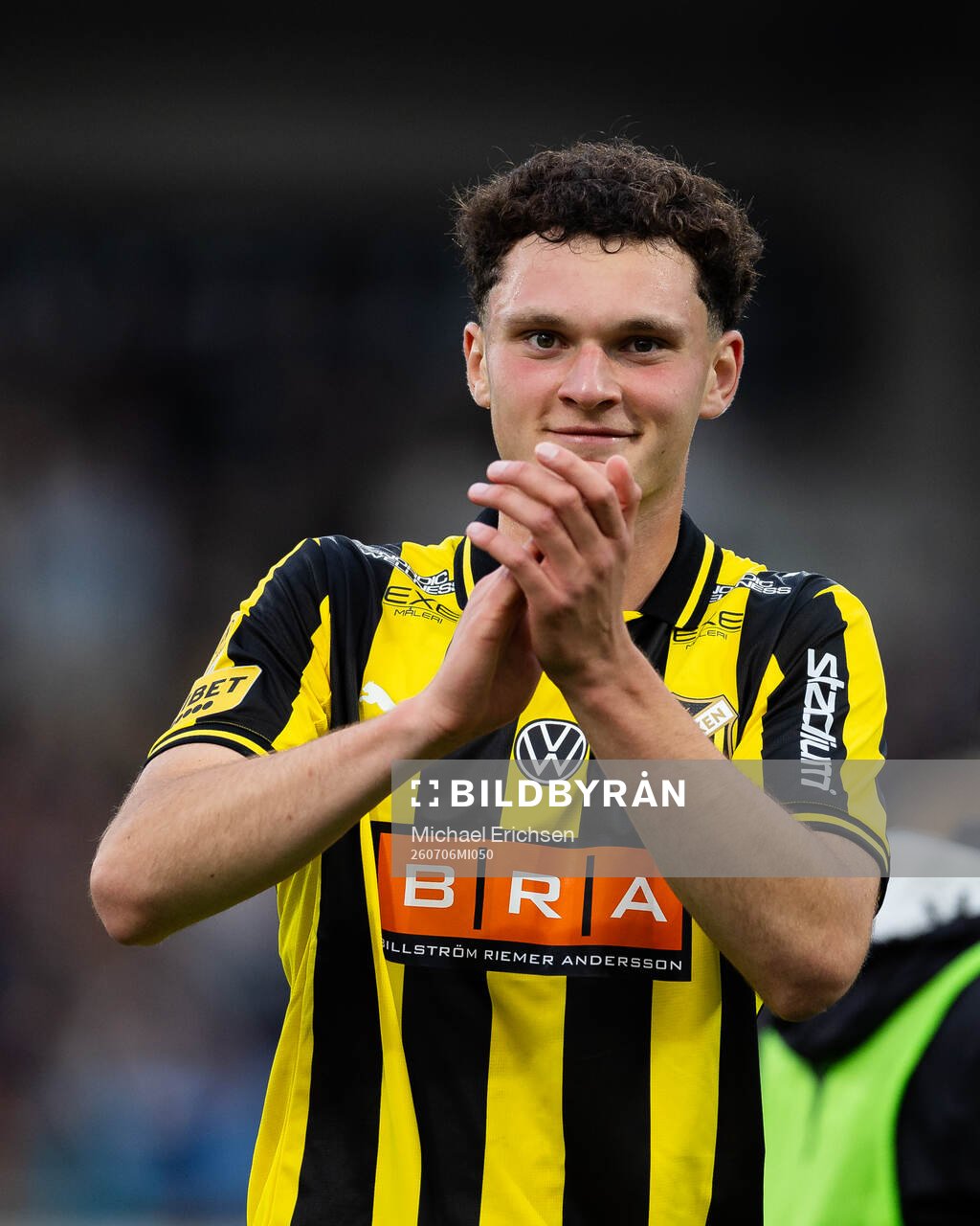 Häckens Bamir Sadiku tackar publiken