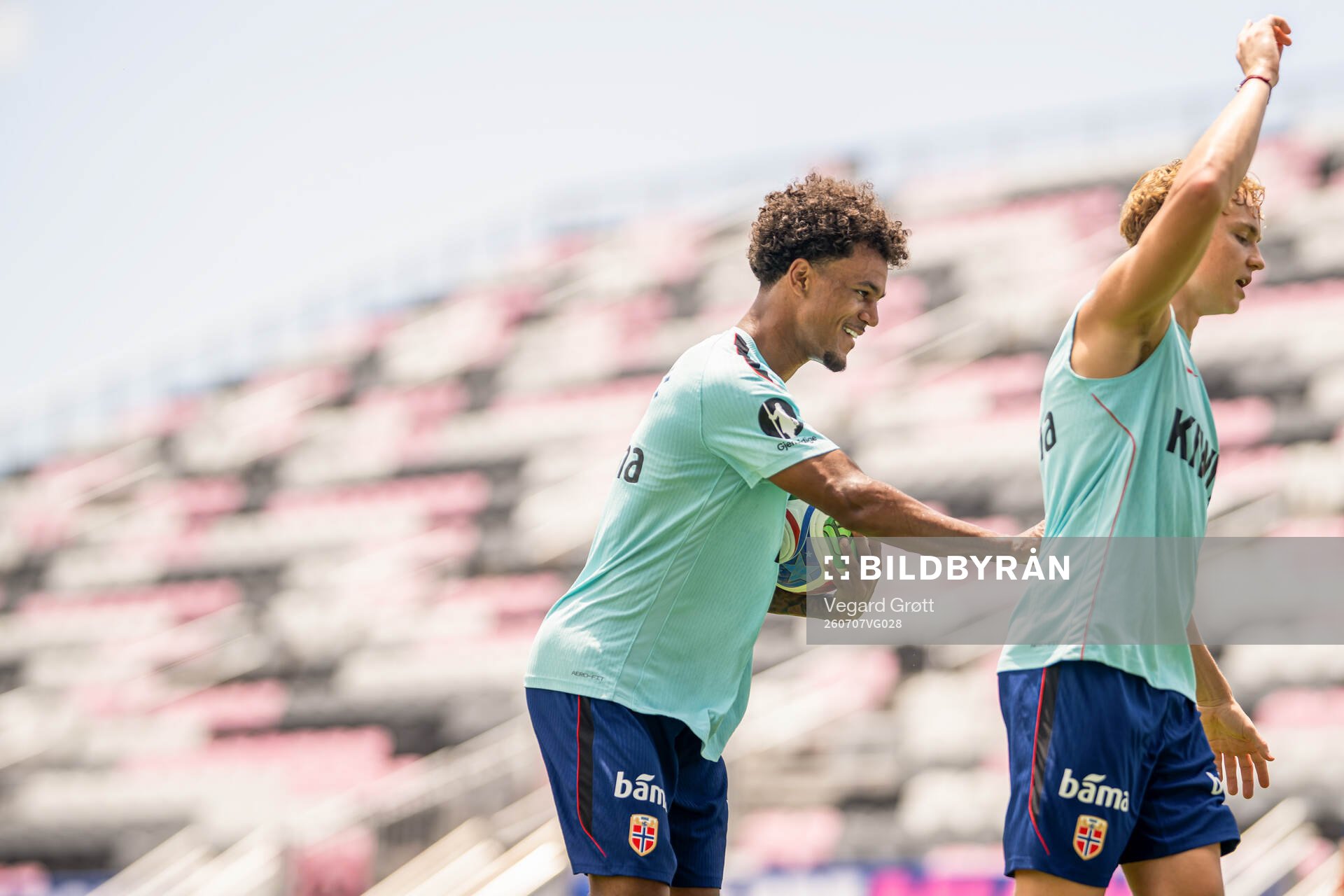 Oscar Bobb and Andreas Schjelderup of the Norwegian