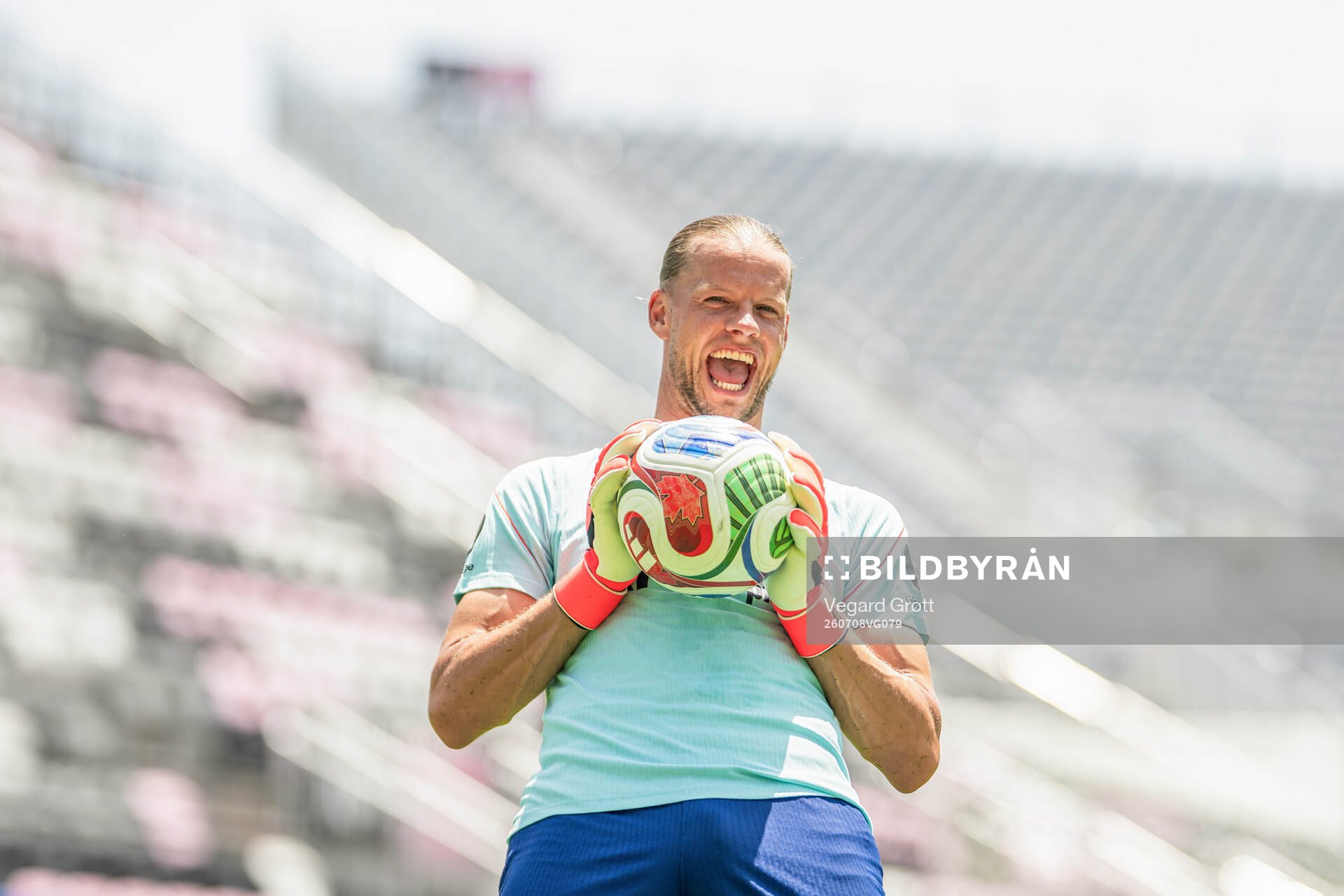 Goalkeeper Ørjan Håskjold Nyland of the Norwegian