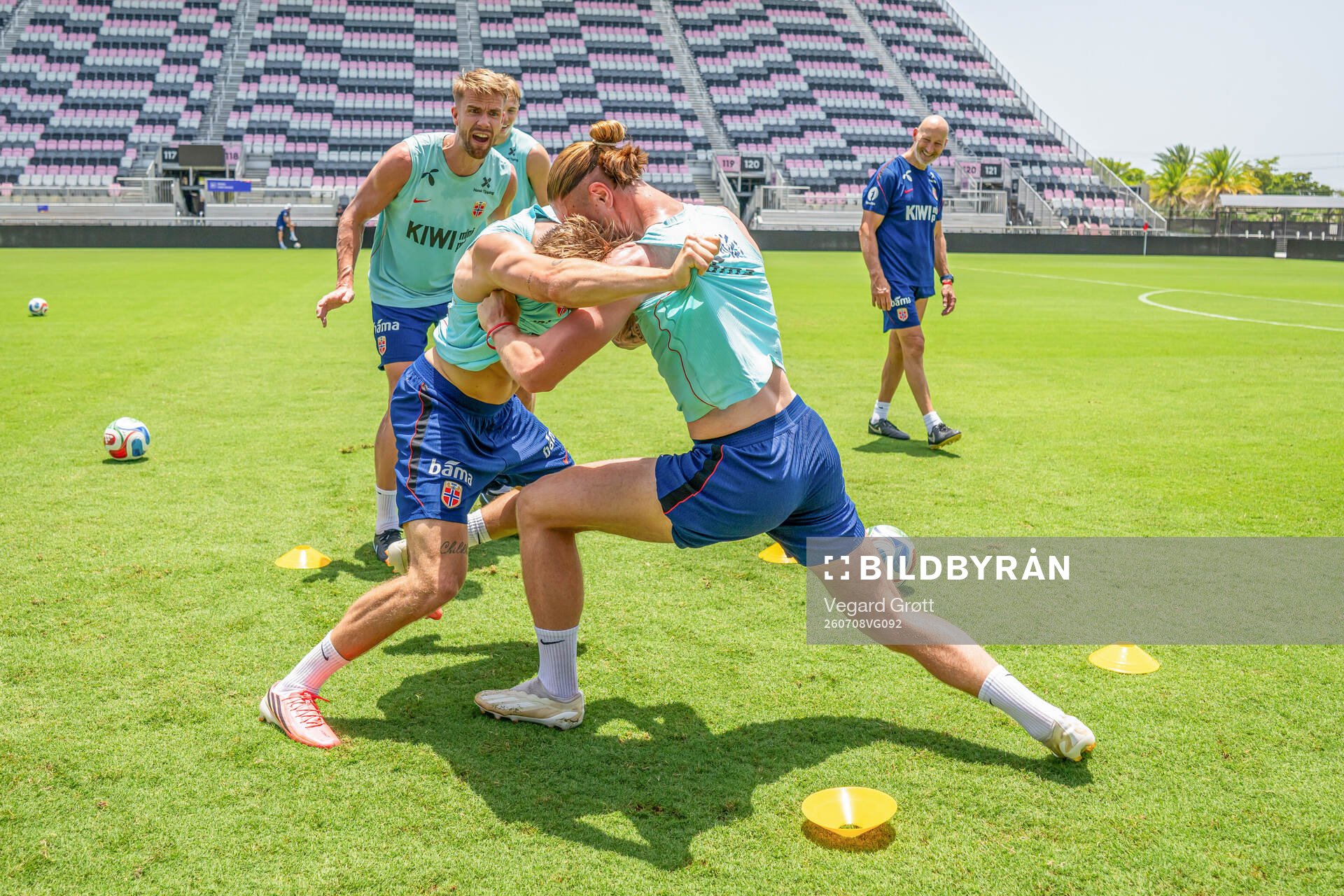 Kristoffer Ajer, David Møller Wolfe and Thelo Aasgaard of