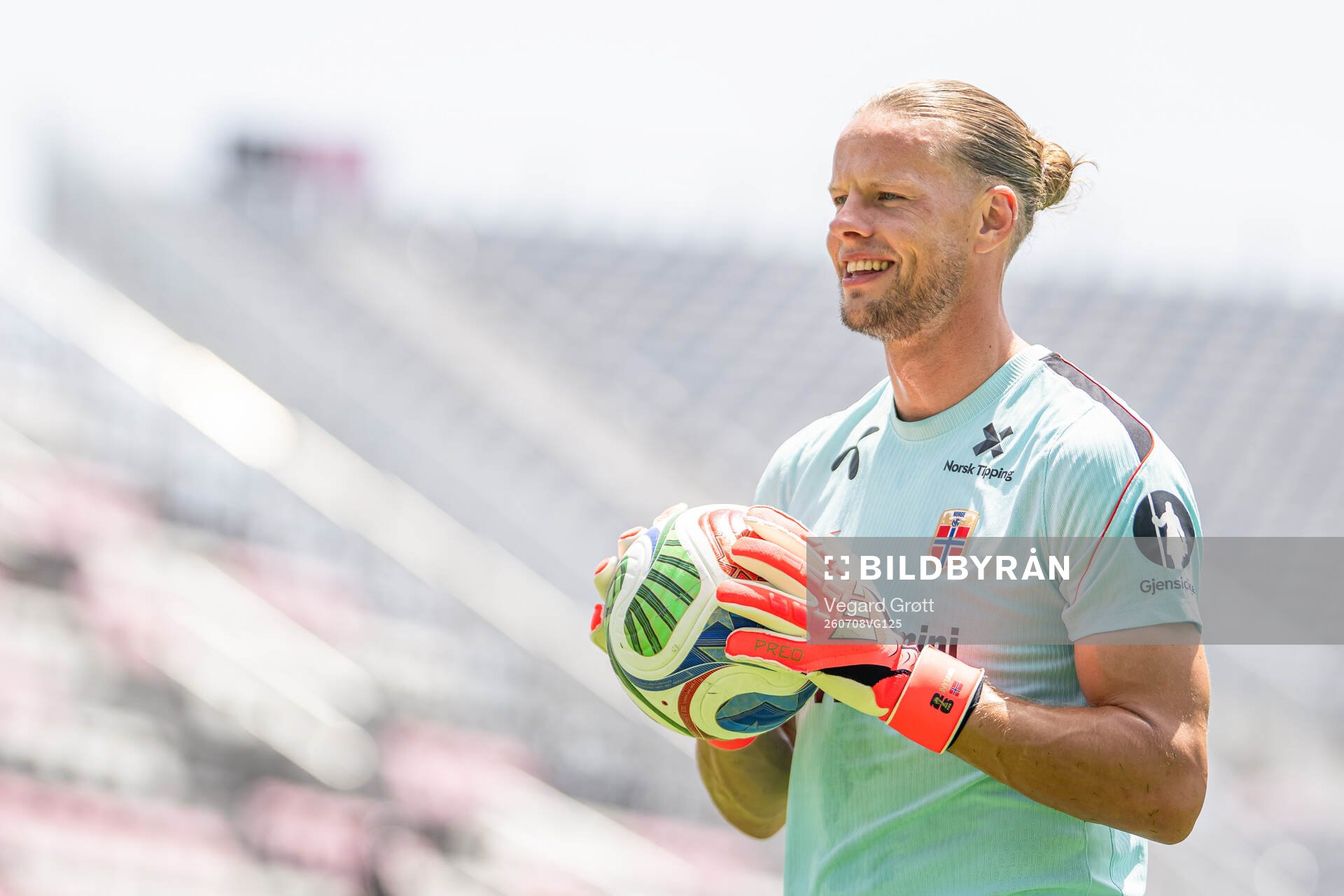 Goalkeeper Ørjan Håskjold Nyland of the Norwegian
