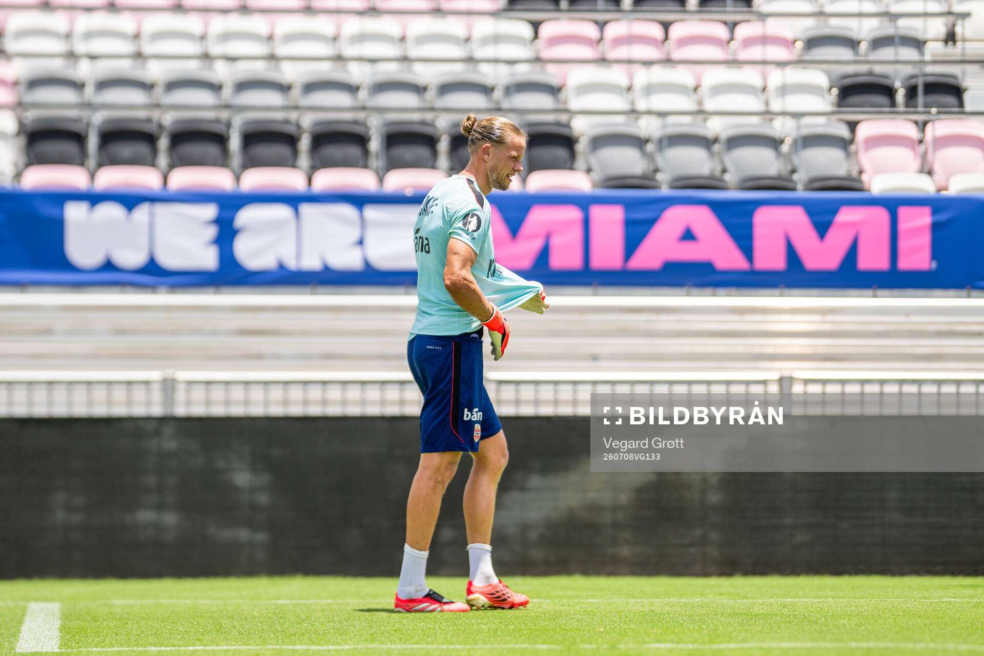 Goalkeeper Ørjan Håskjold Nyland of the Norwegian