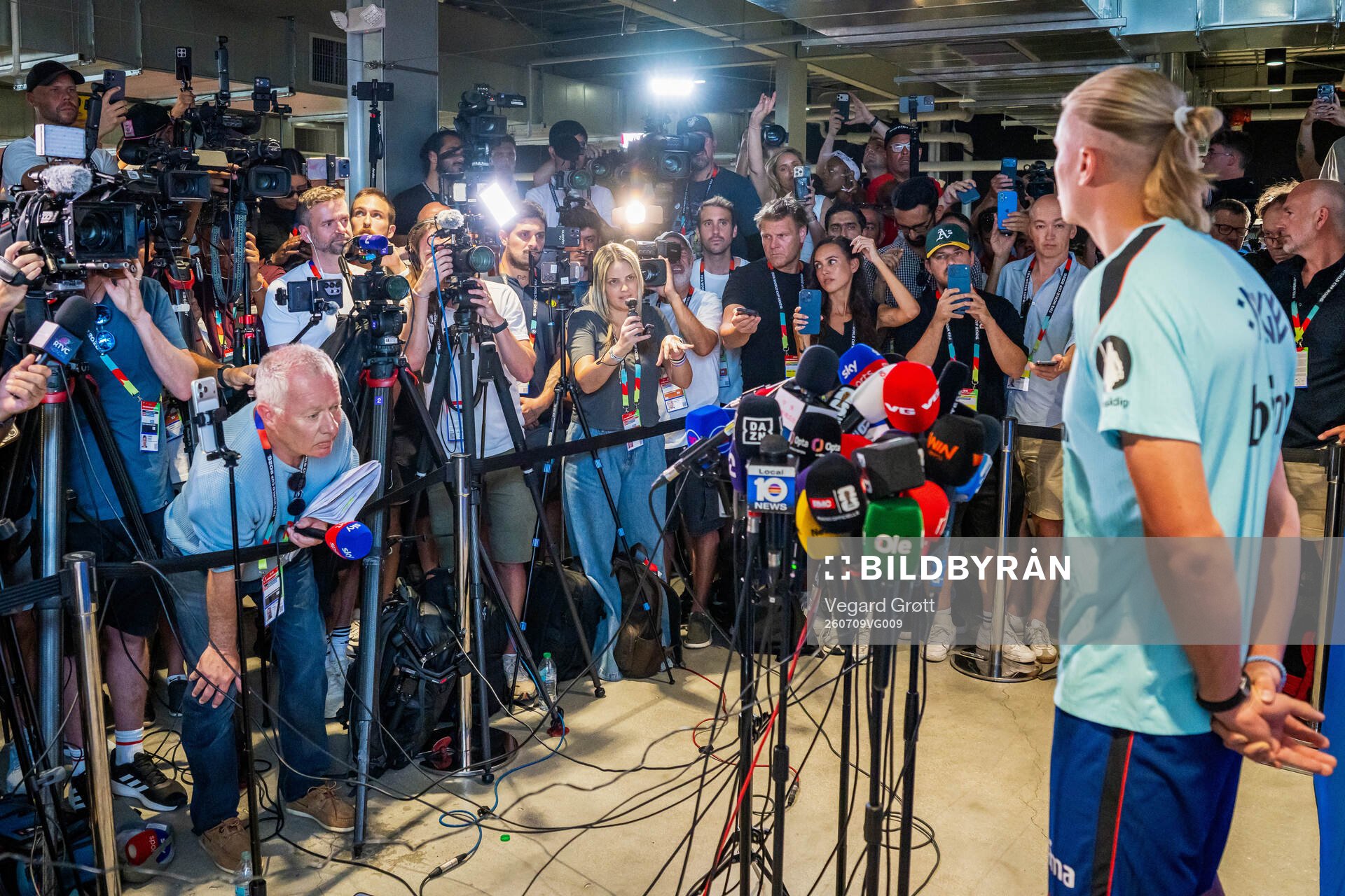 Journalists, reporters and photographers at a press event