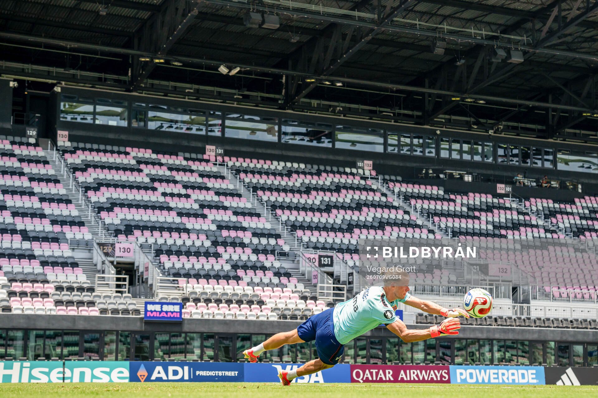 Goalkeeper Ørjan Håskjold Nyland of the Norwegian
