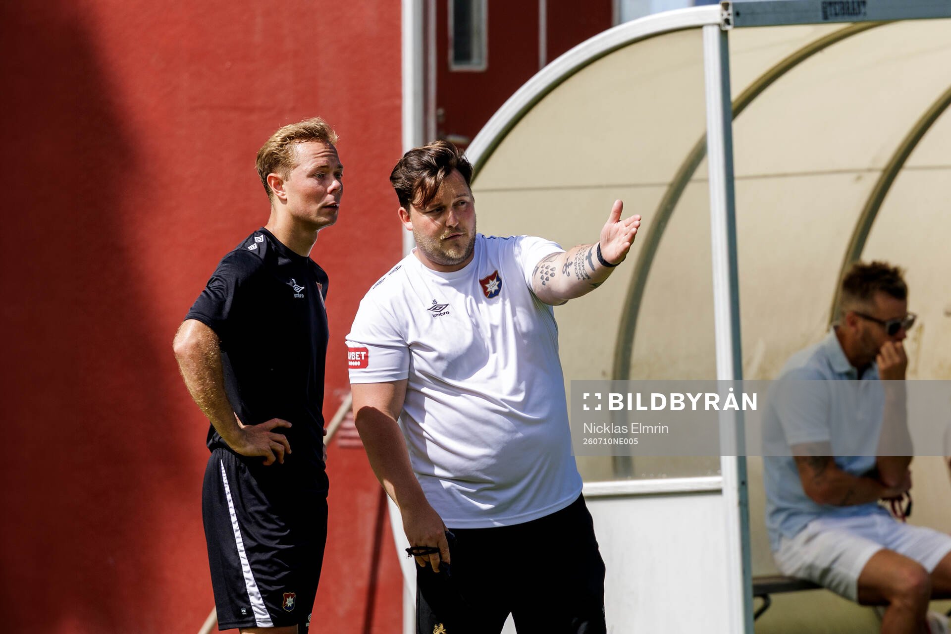 Örgrytes Adam Andersson och assisterande tränare Jesper
