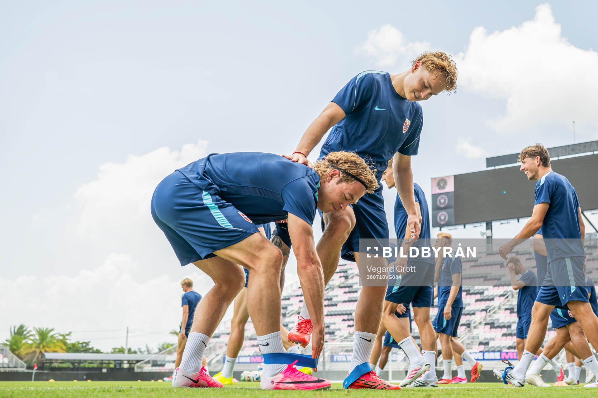 Patrick Berg and Andreas Schjelderup of the Norwegian