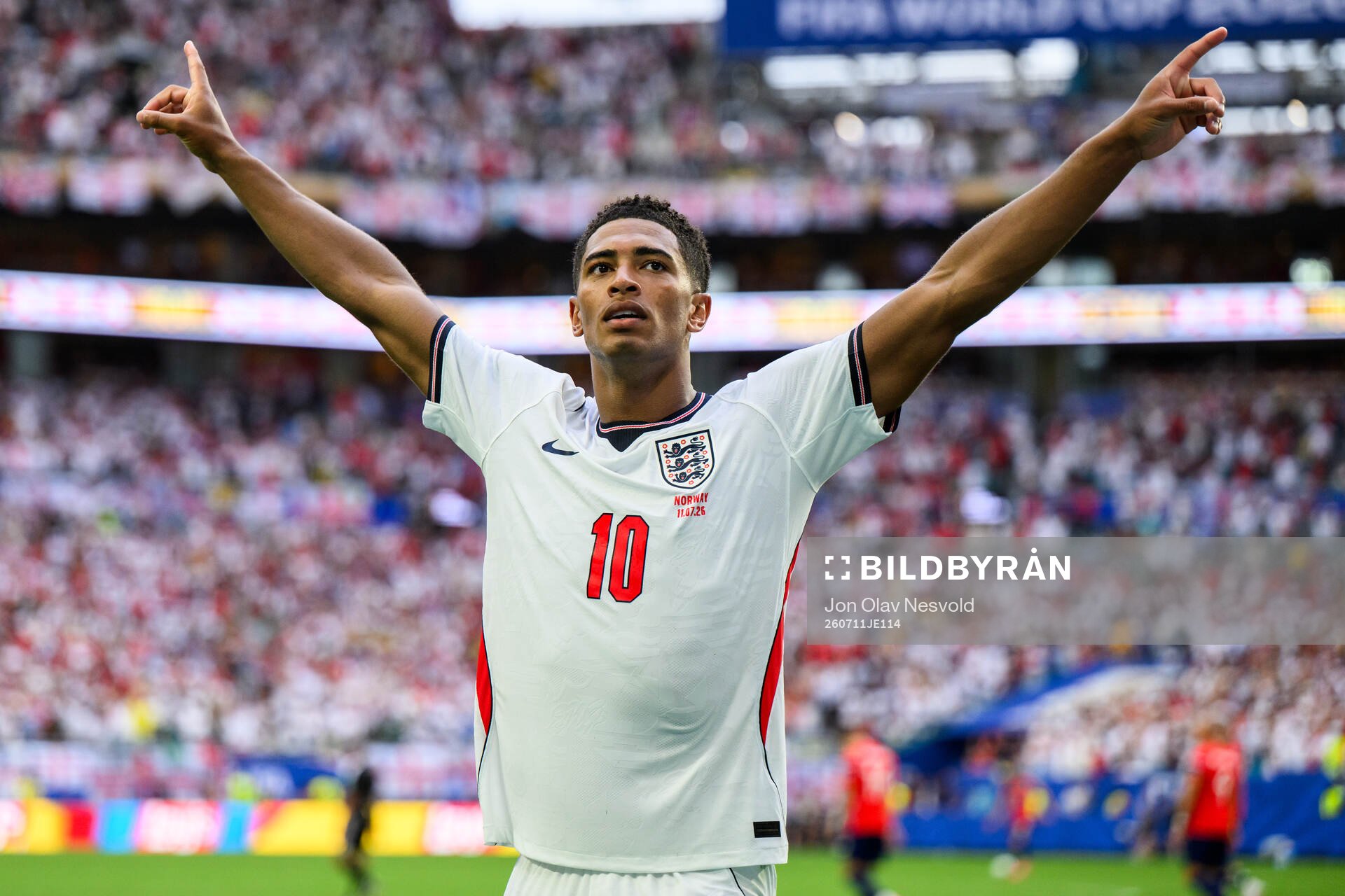 Jude Bellingham of England celebrates