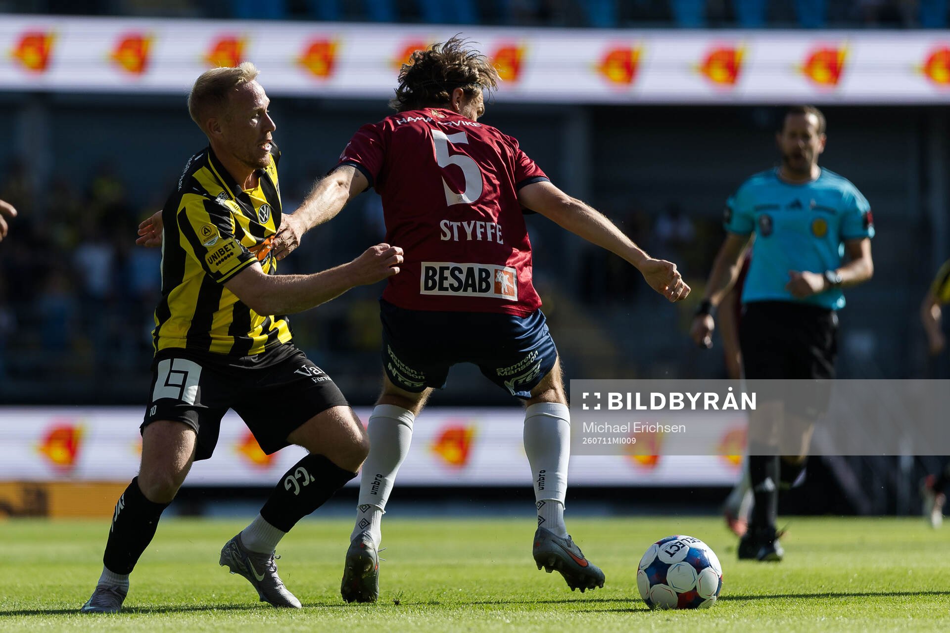 Häckens Mikkel Rygaard Jensen och Örgrytes Christoffer