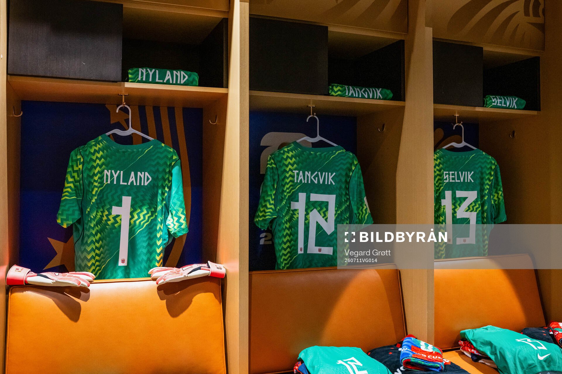 The kits of goalkeeper Ørjan Nyland, goalkeeper Sander