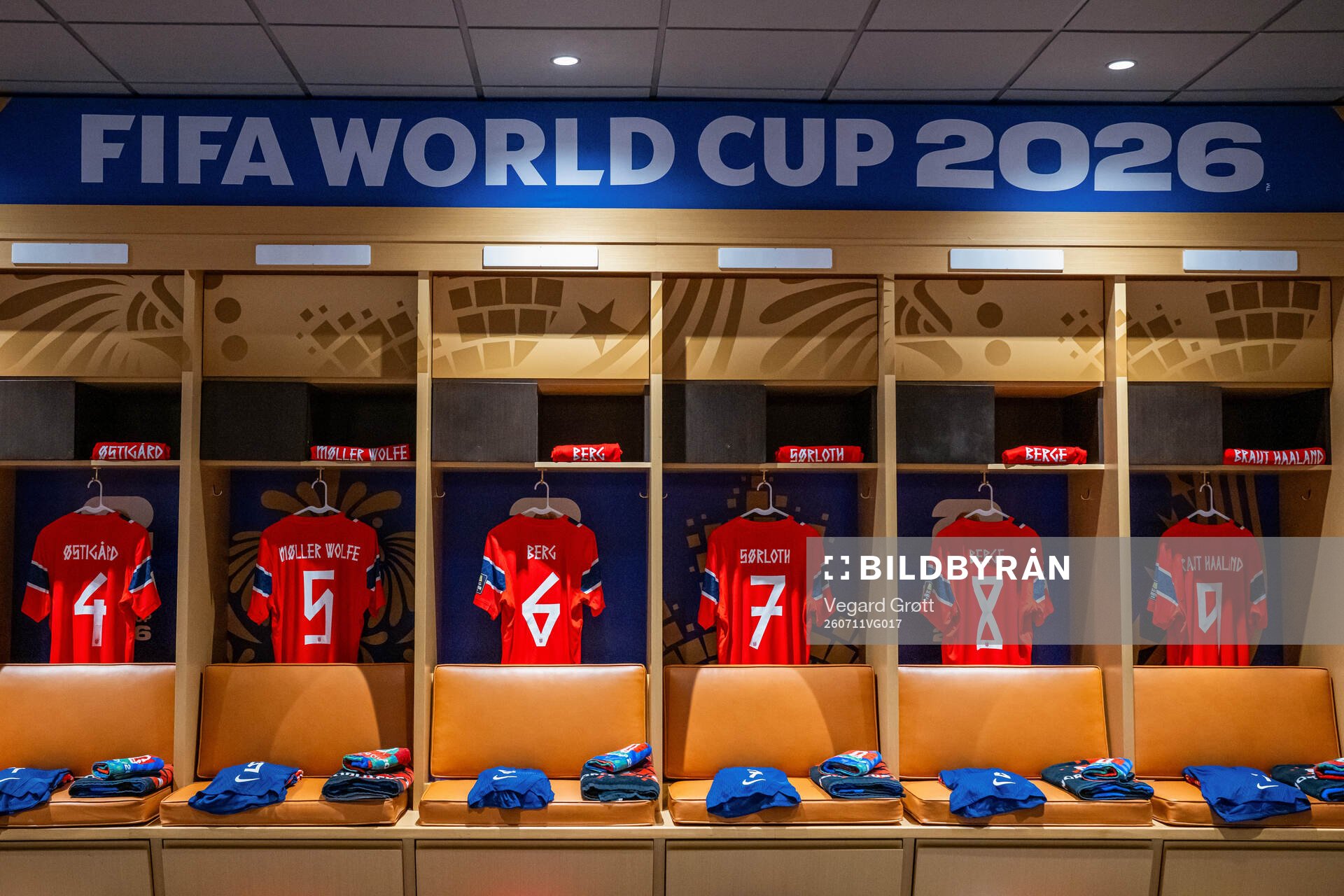 The kits of Leo Østigård, David Møller Wolfe, Patrick