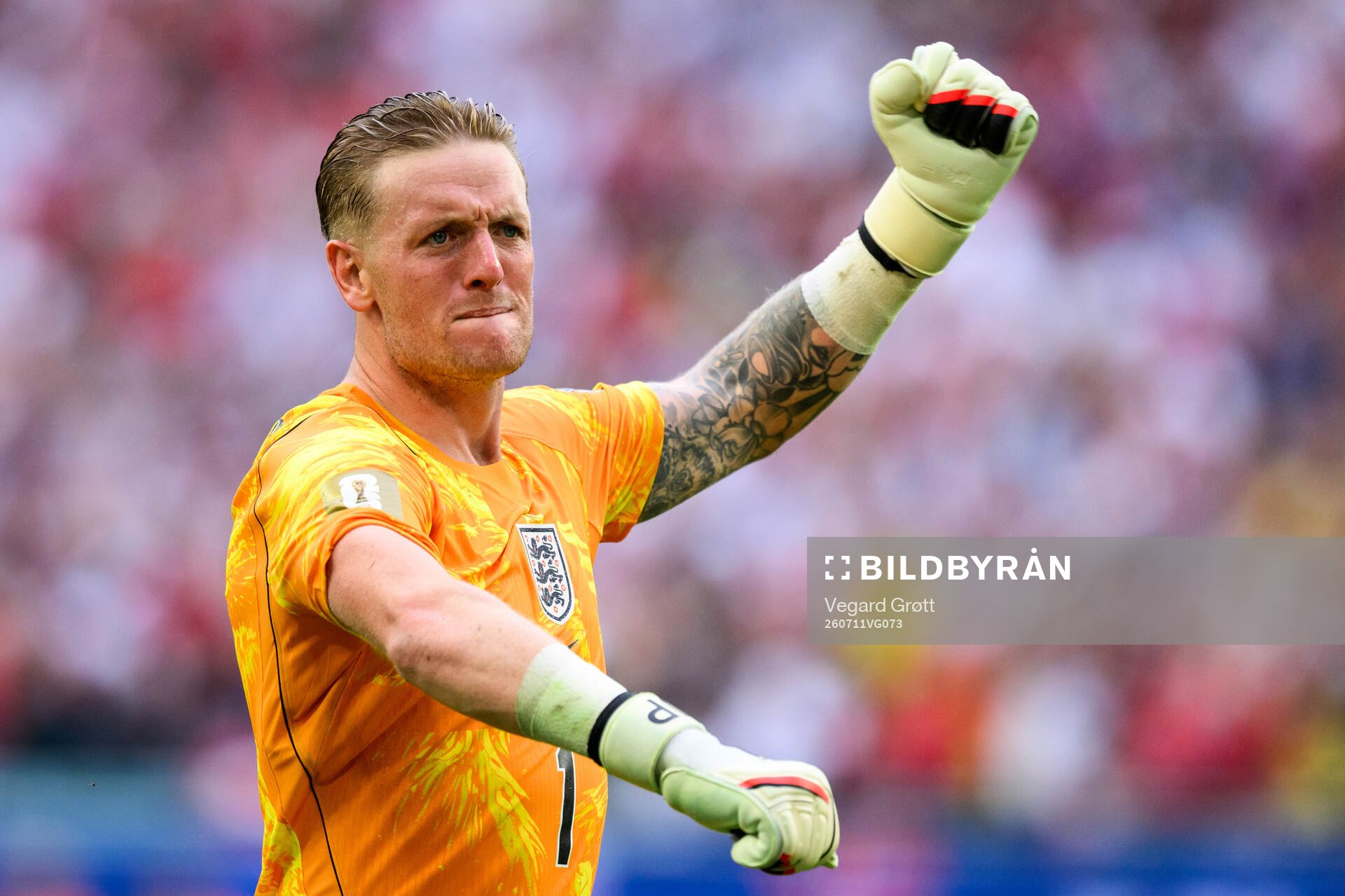 goalkeeper Jordan Pickford of England celebrates
