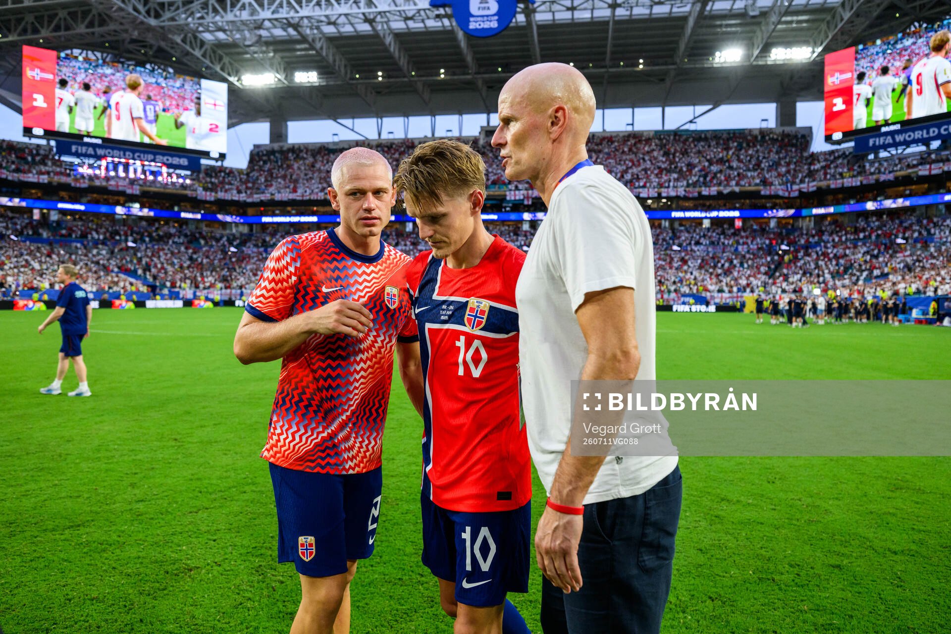 Julian Ryerson, Martin Ødegaard and Head coach Ståle