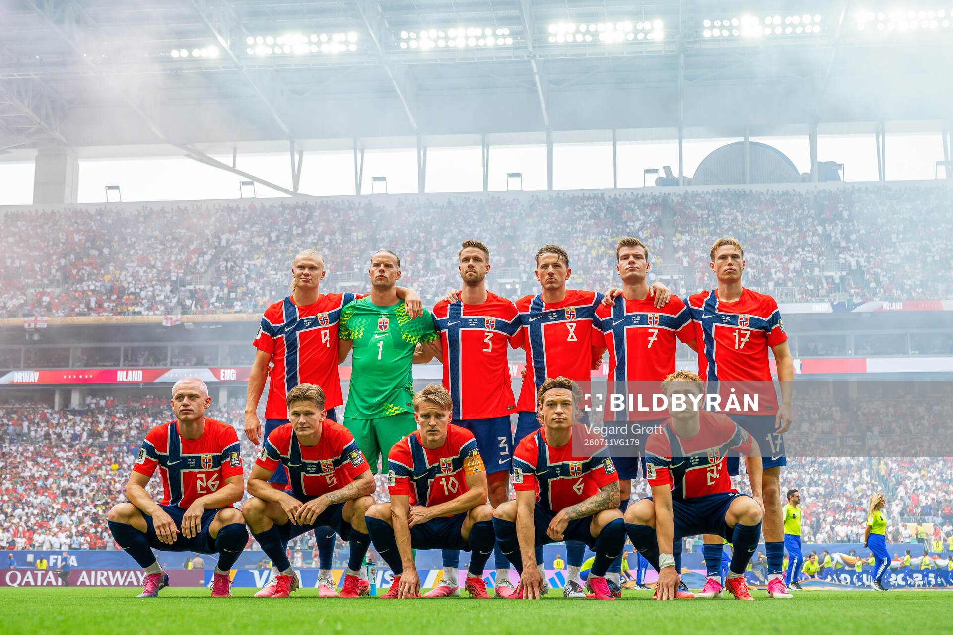 The starting eleven of Norway pose for a team photo