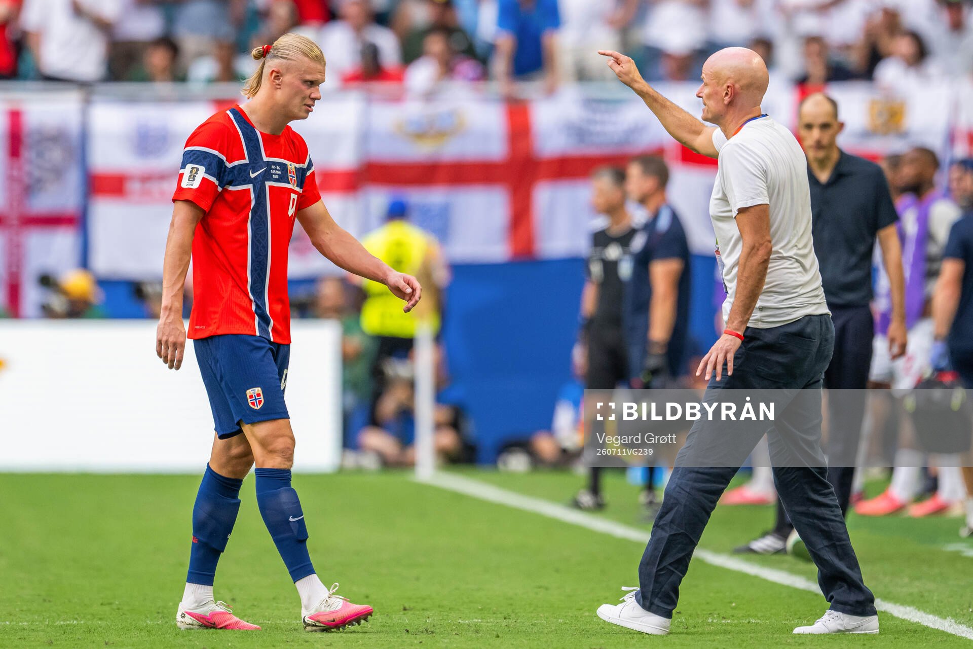 Erling Braut Haaland and head coach Ståle Solbakken of