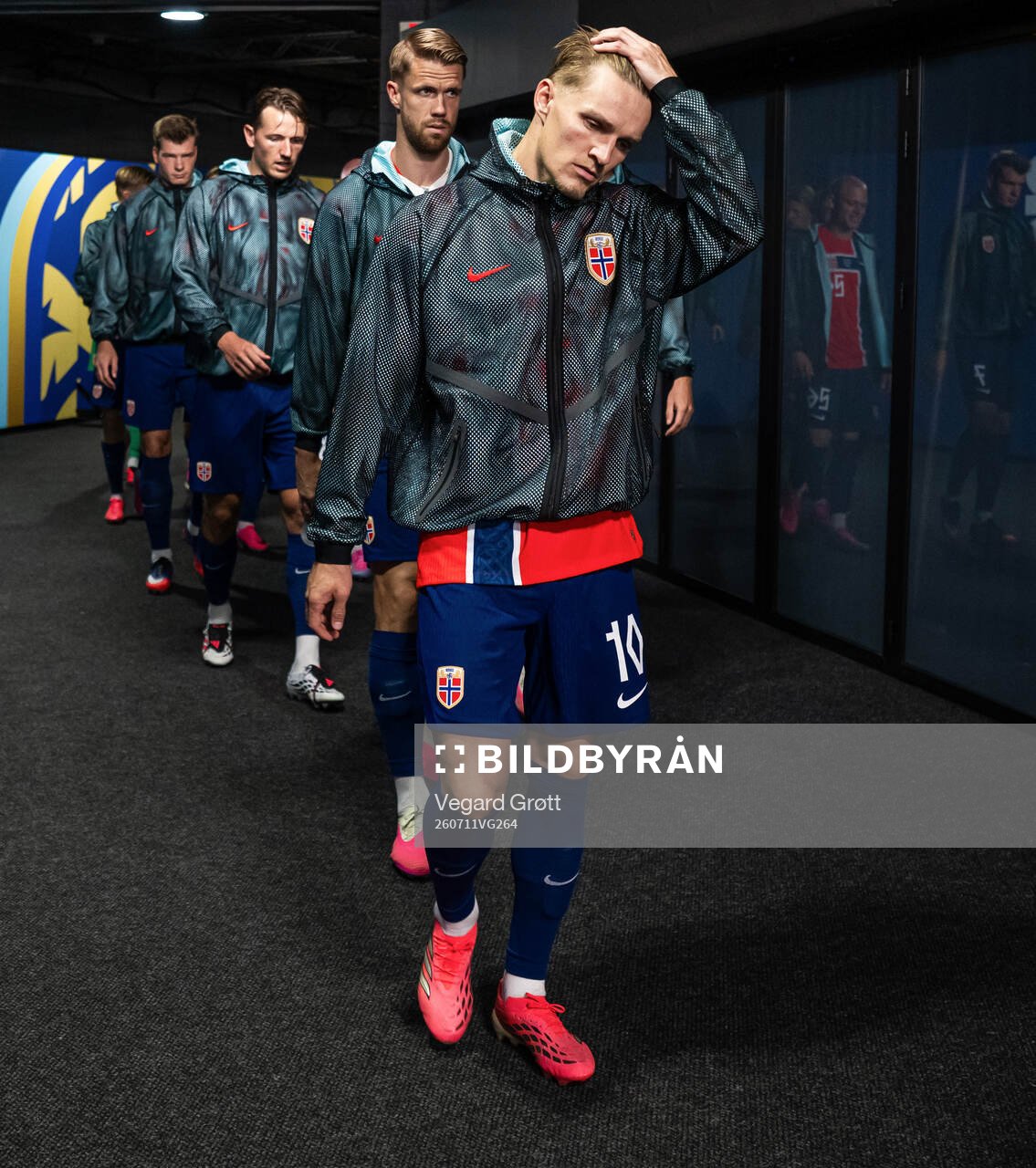 Martin Ødegaard and players of Norway