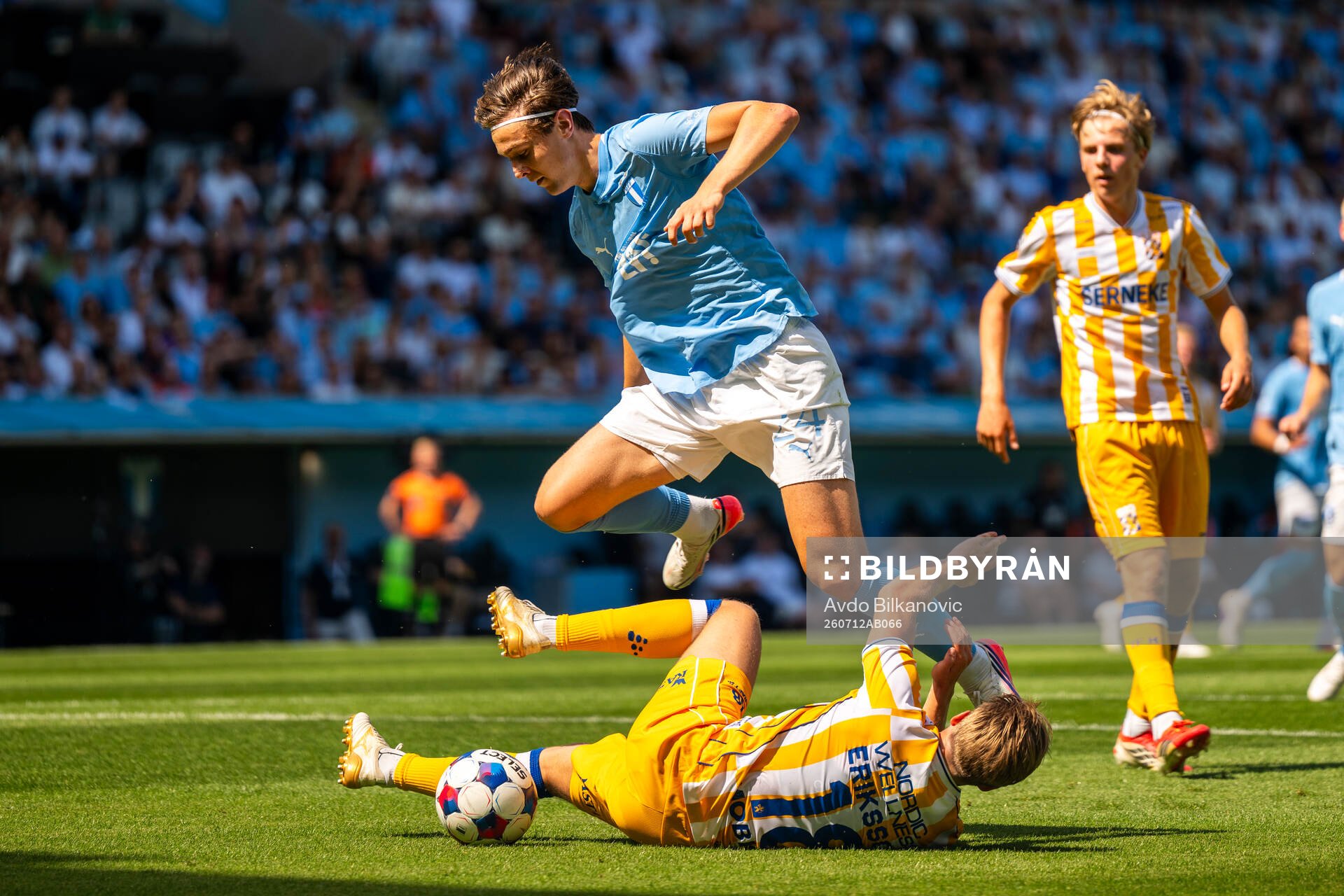 Malmö FFs Oscar Sjöstrand och IFK Göteborgs Felix