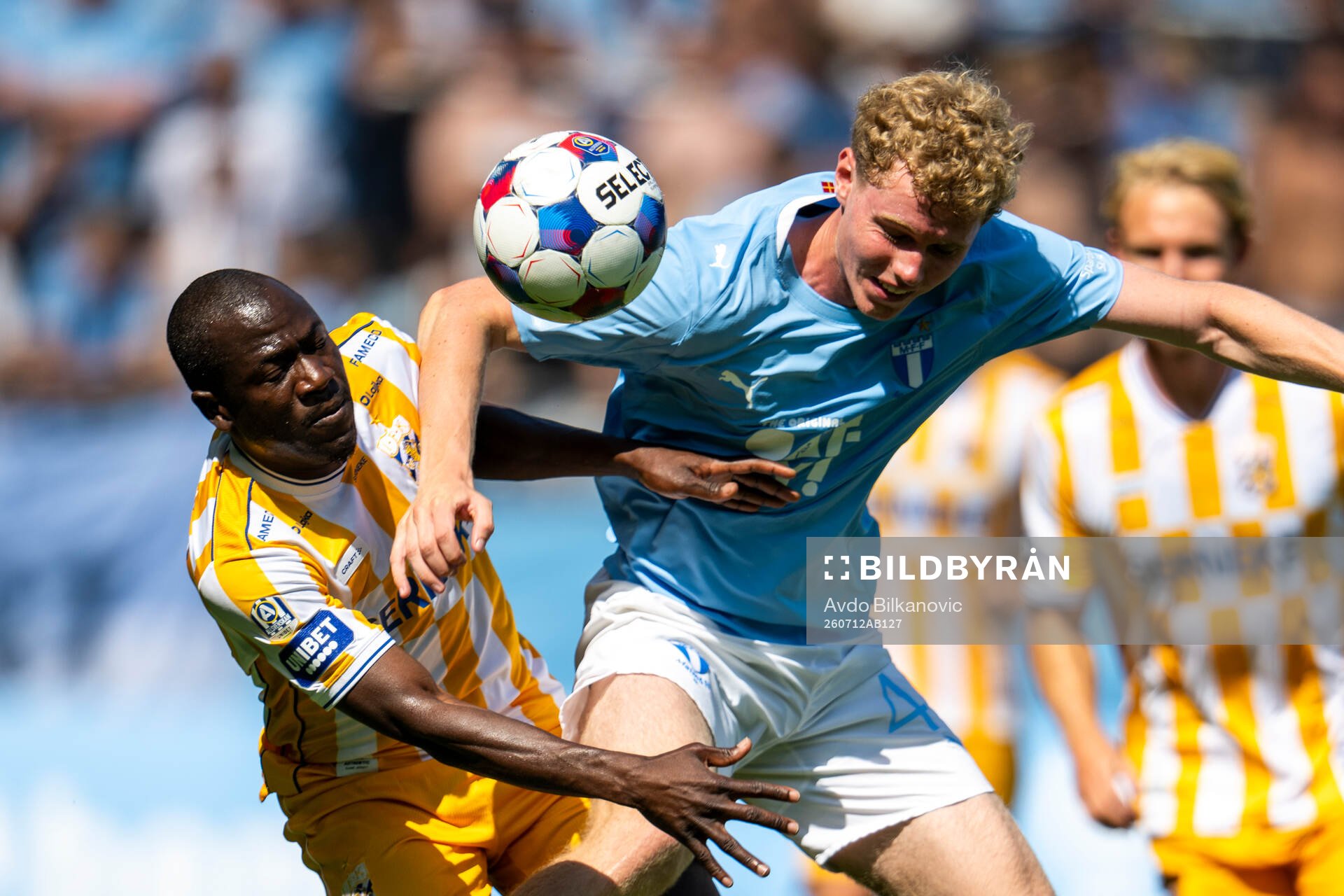 Malmö FFs Malte Frejd Pålsson och IFK Göteborgs Saidou