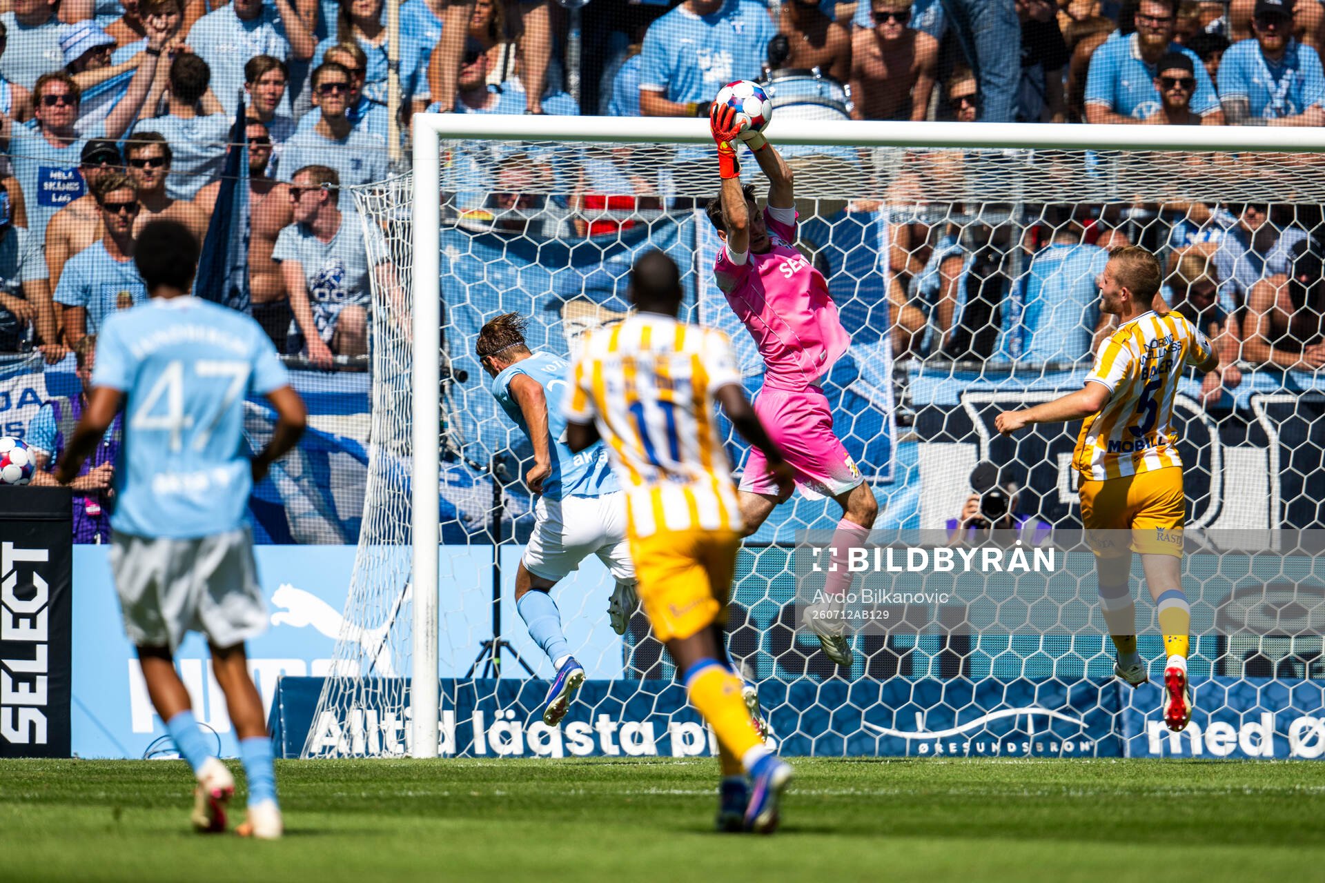 IFK Göteborgs målvakt Elis Bishesari