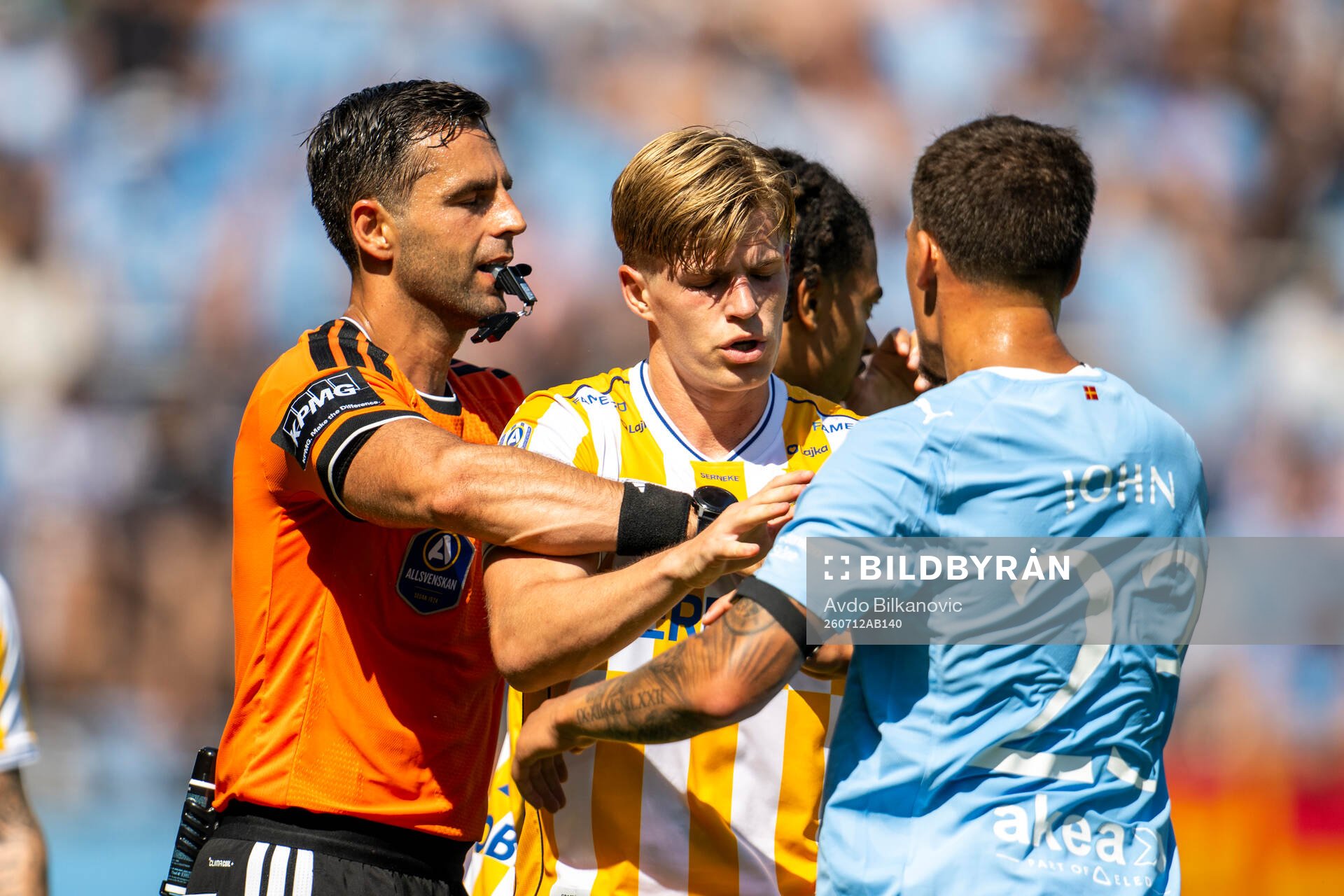 Malmö FFs Noah Åstrand John  bråk med IFK Göteborgs