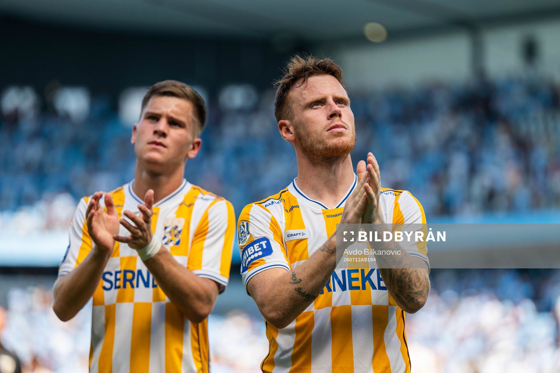 IFK Göteborgs Tobias Heintz tackar publiken +efter