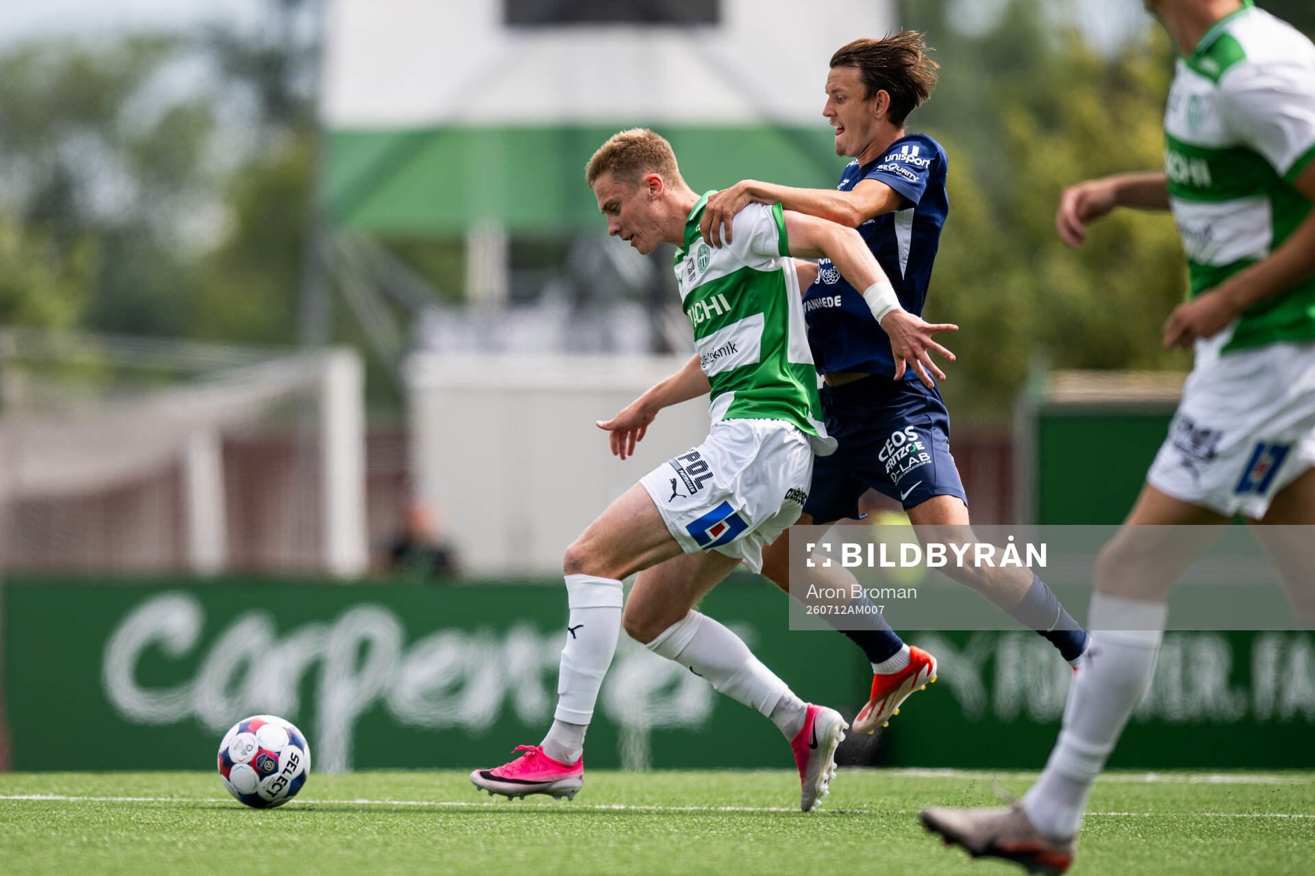 Västerås Karl Gunnarsson och Degerfors Kazper Karlsson