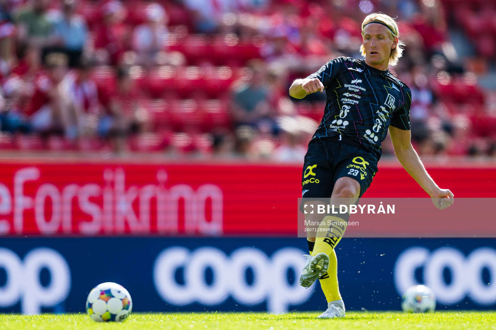 Erlend Segberg of Start warms up