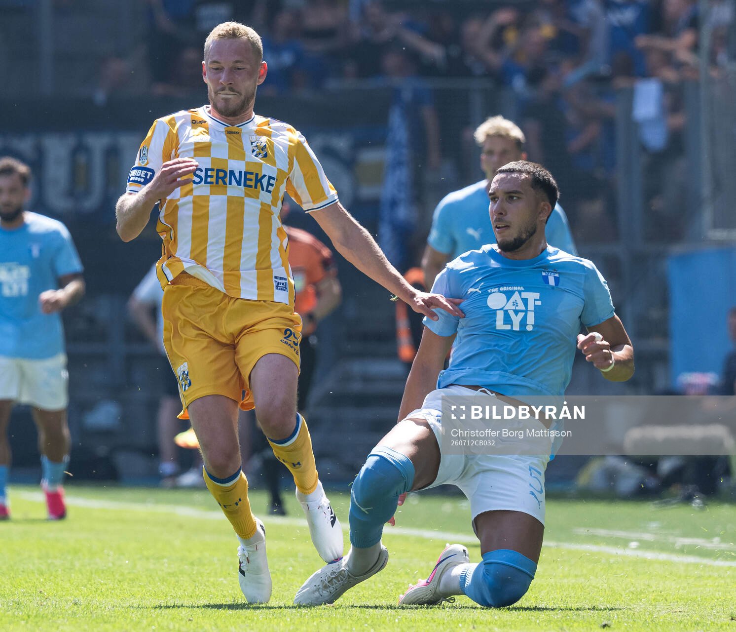 IFK Göteborgs Adam Bergmark Wiberg och Malmö FFs Andrej