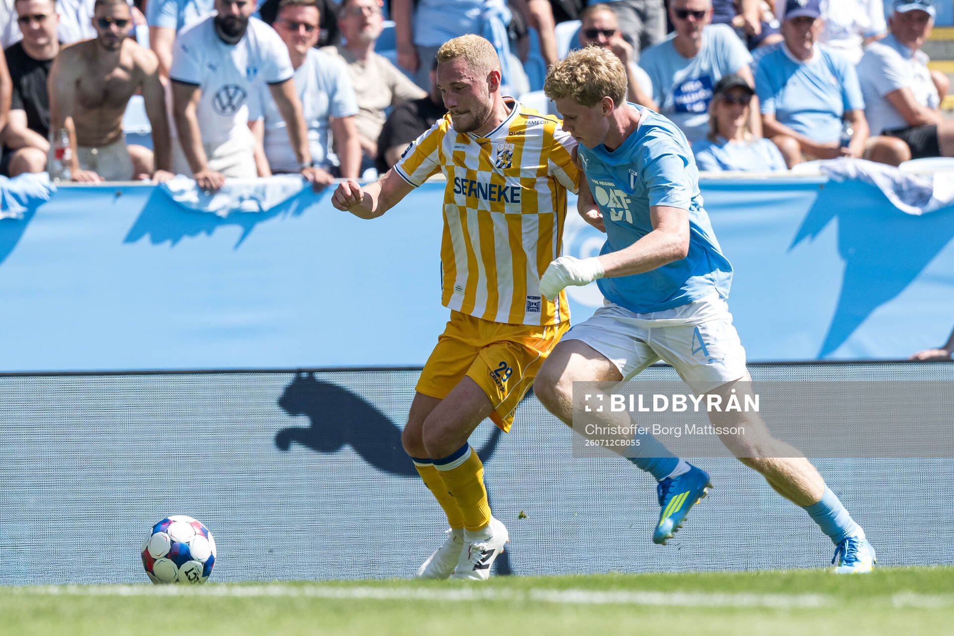 IFK Göteborgs Adam Bergmark Wiberg och Malmö FFs Malte