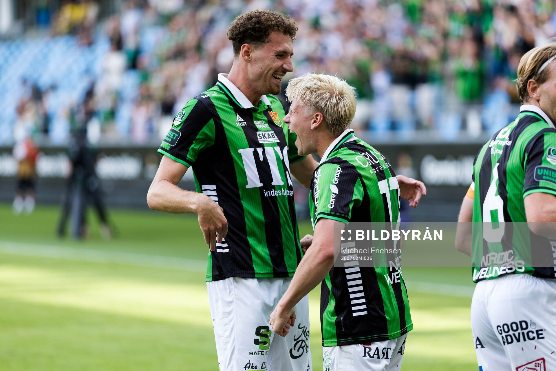 GAIS Robert Frosti Thorkelsson och Anes Cardaklija jublar