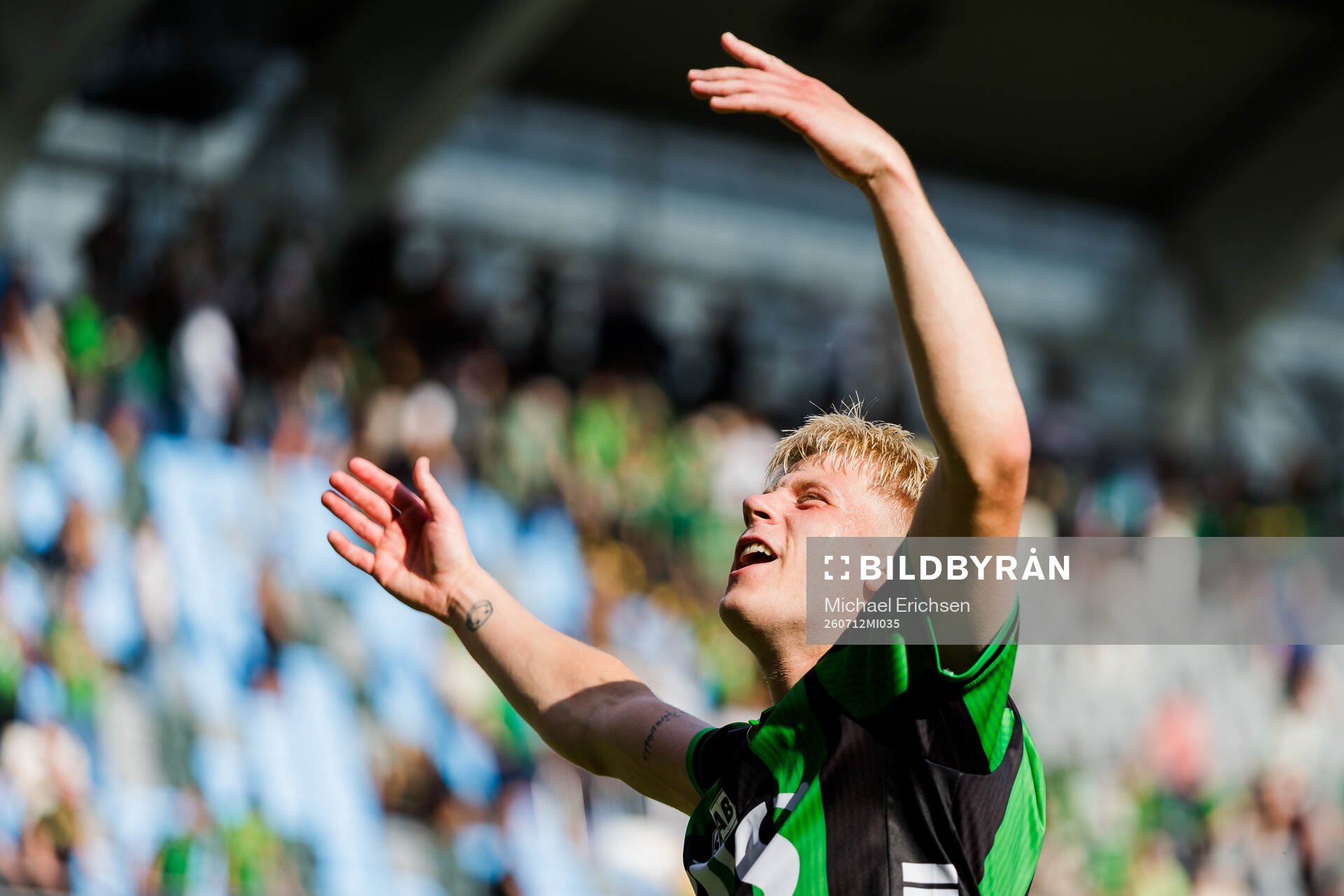 GAIS Robert Frosti Thorkelsson jublar