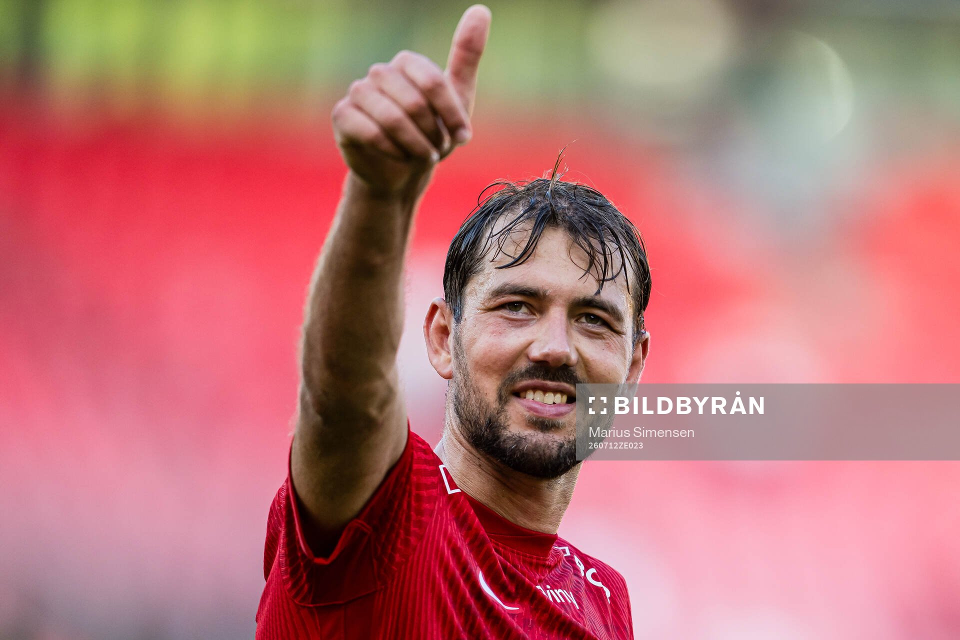 Fredrik Pallesen Knudsen of Brann celebrates