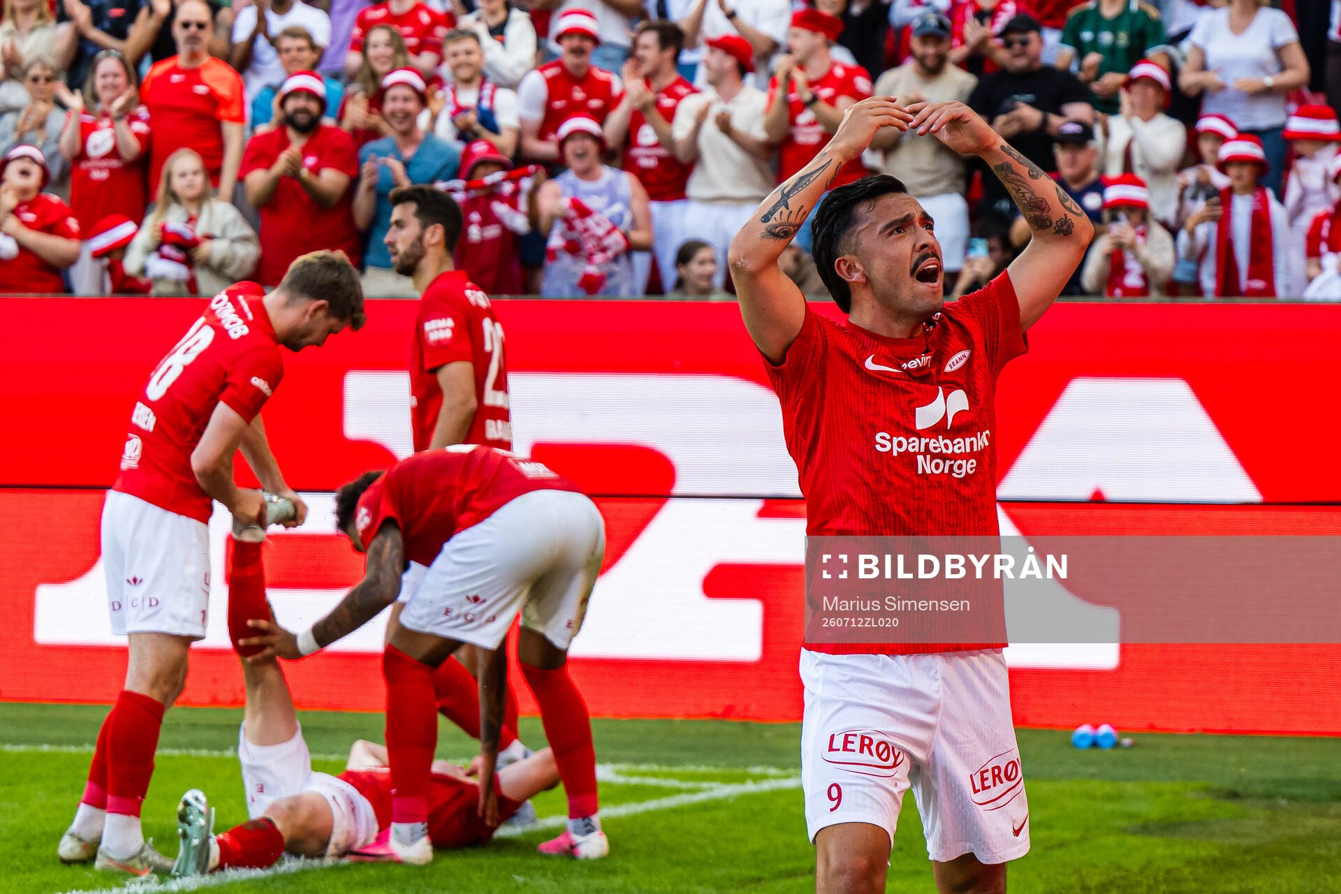 Niklas Castro of Brann celebrates