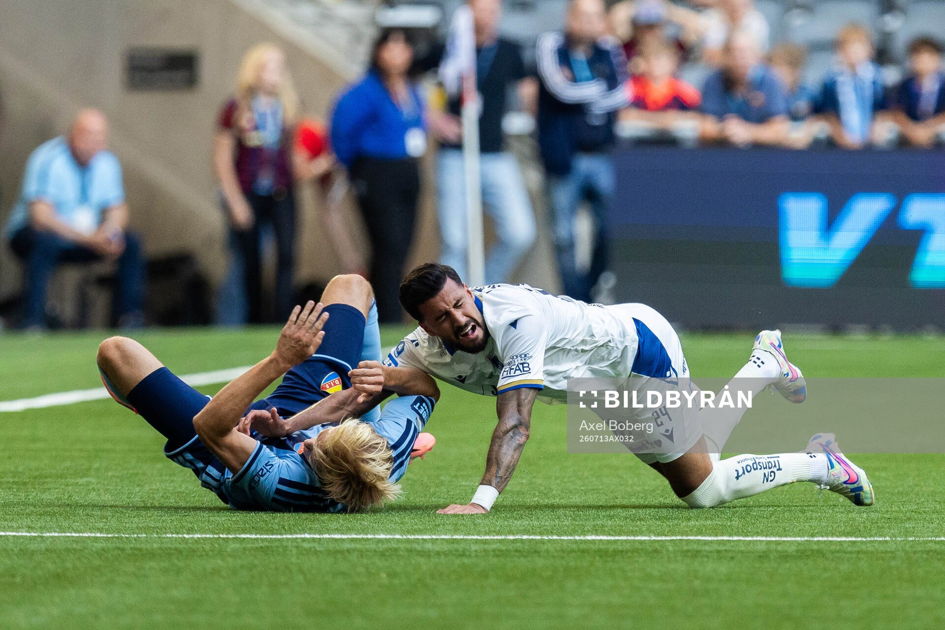 Djurgårdens Oskar Fallenius och Halmstads Rami Kaib