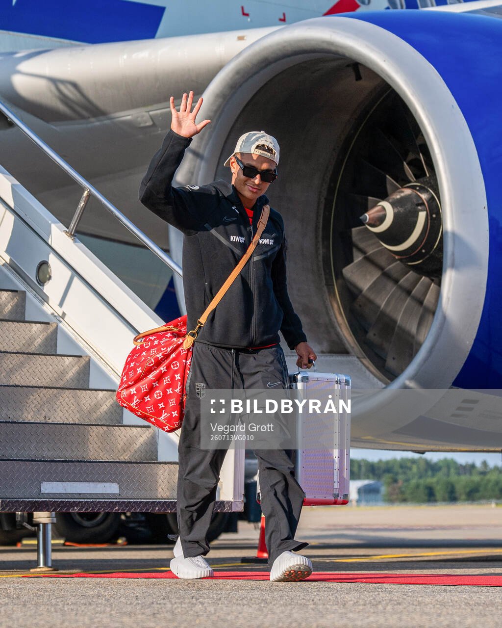 Antonio Nusa of Norway arrives at Oslo Lufthavn