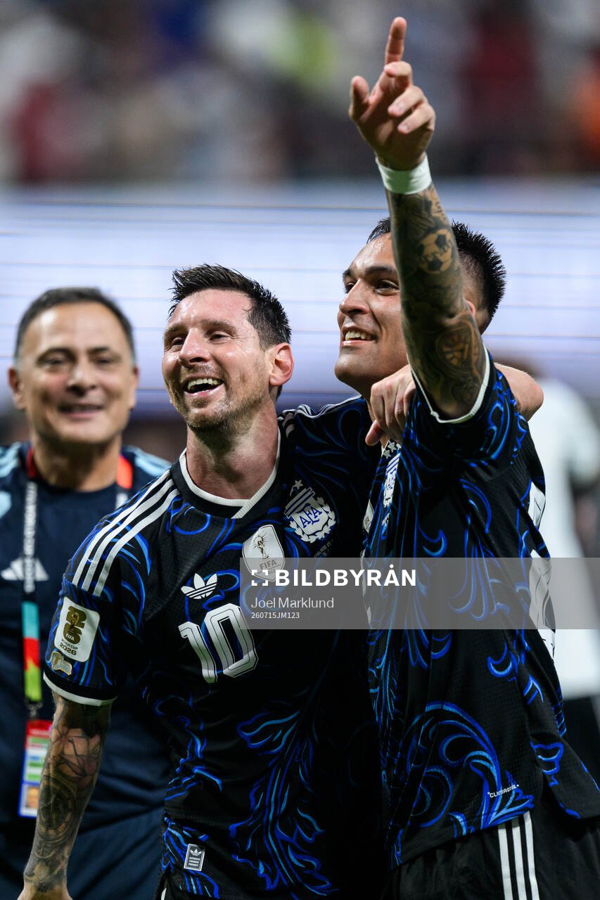 Lionel Messi and Lautaro Martinez of Argentina celebrate