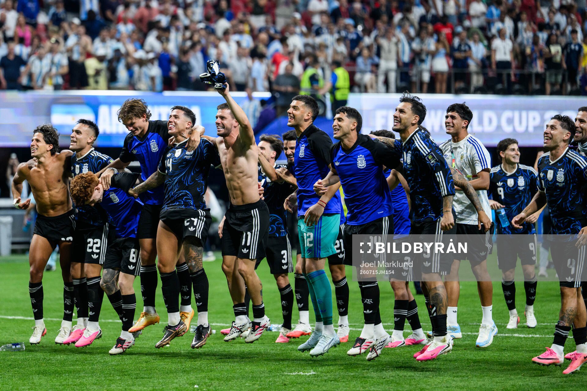 Lautaro Martinez, Valentin Barco, Enzo Fernandez, Giovani