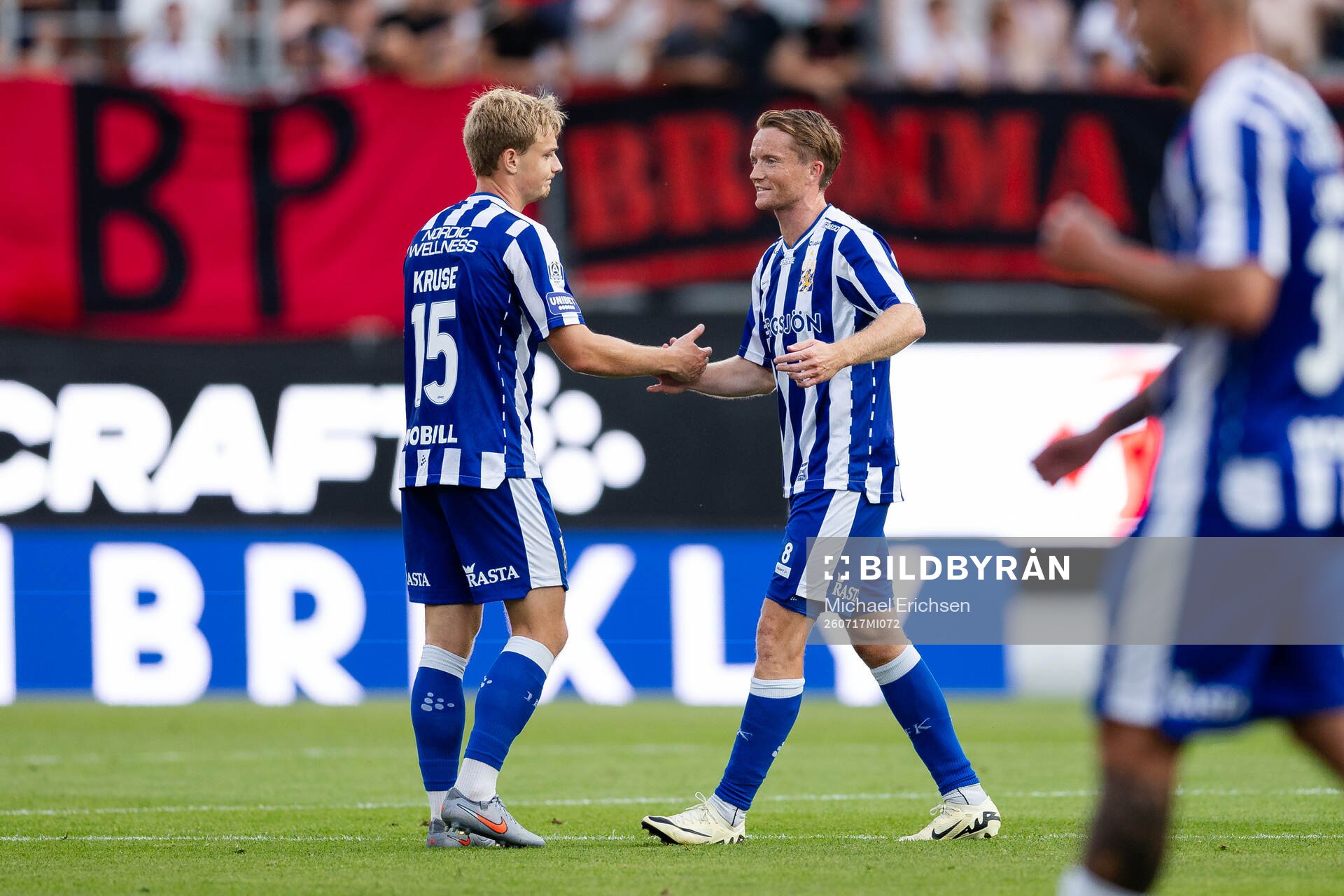 IFK Göteborgs David Kruse och Sam Larsson jublar