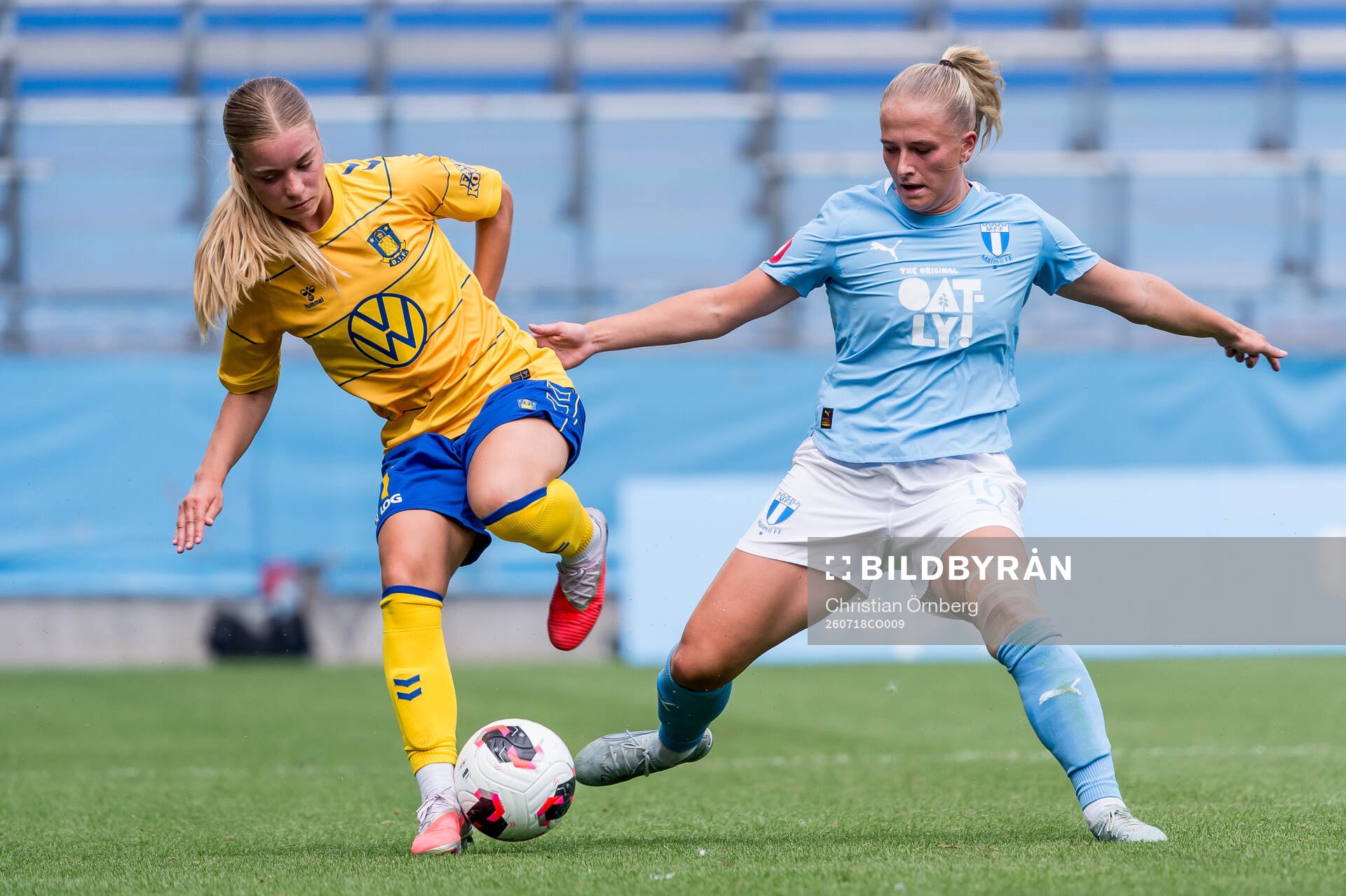 Brøndbys Evelina Thygesen och Malmö FFs Tuva Skoog