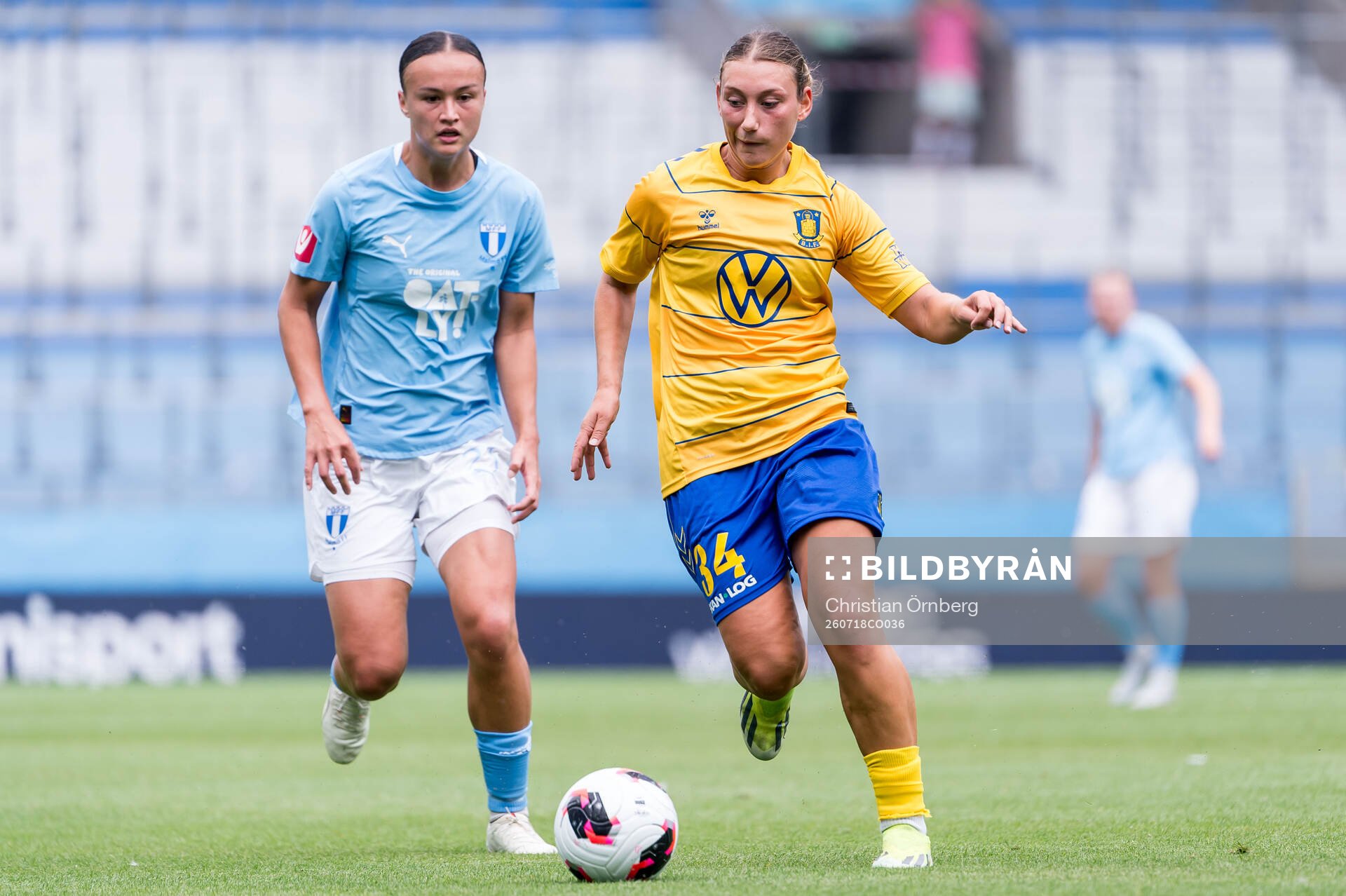 Malmö FFs Amy Joan Irene Sayer och Brøndbys Anisa Saini
