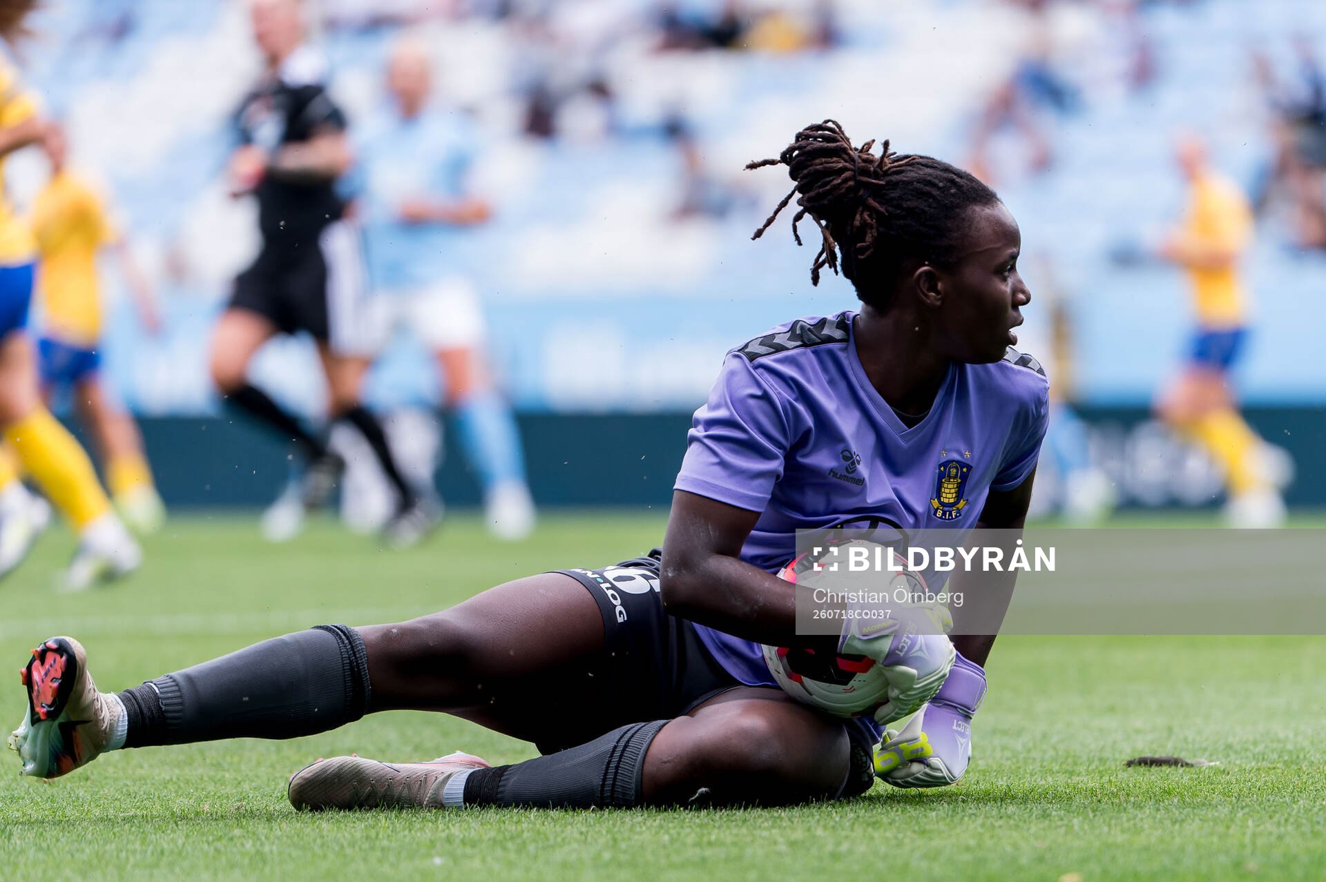 Brøndbys målvakt Vanessa Karungi