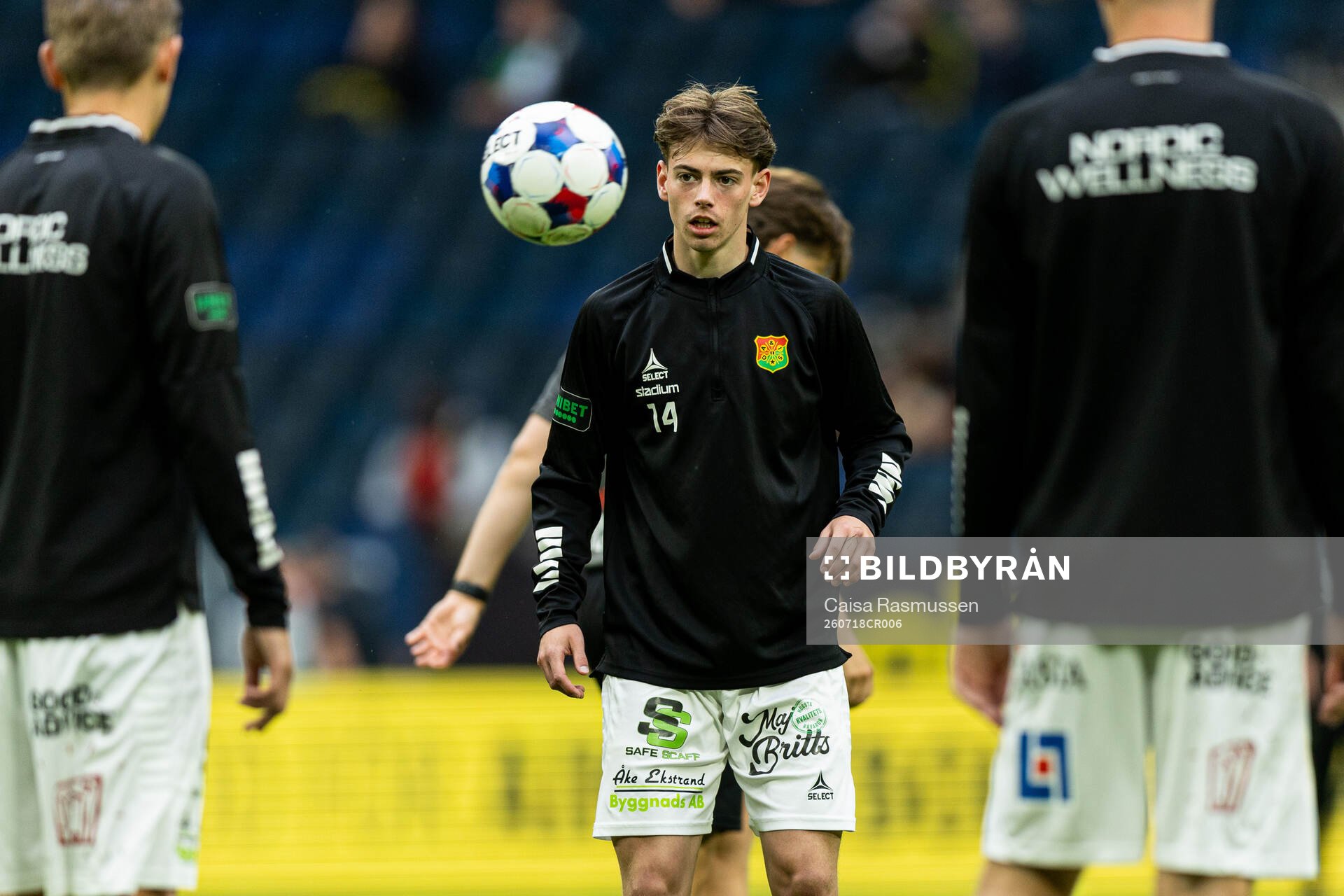 GAIS Simon Jørgensen värmer upp