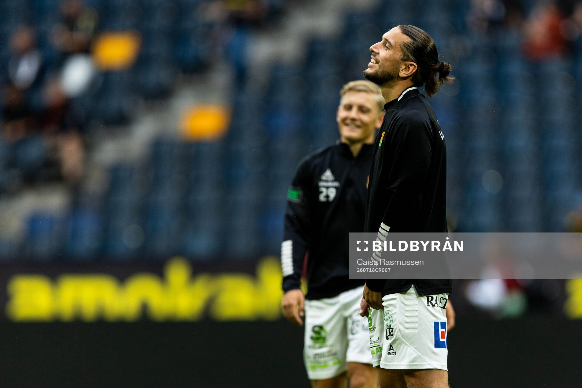 GAIS Nikola Vasic värmer upp