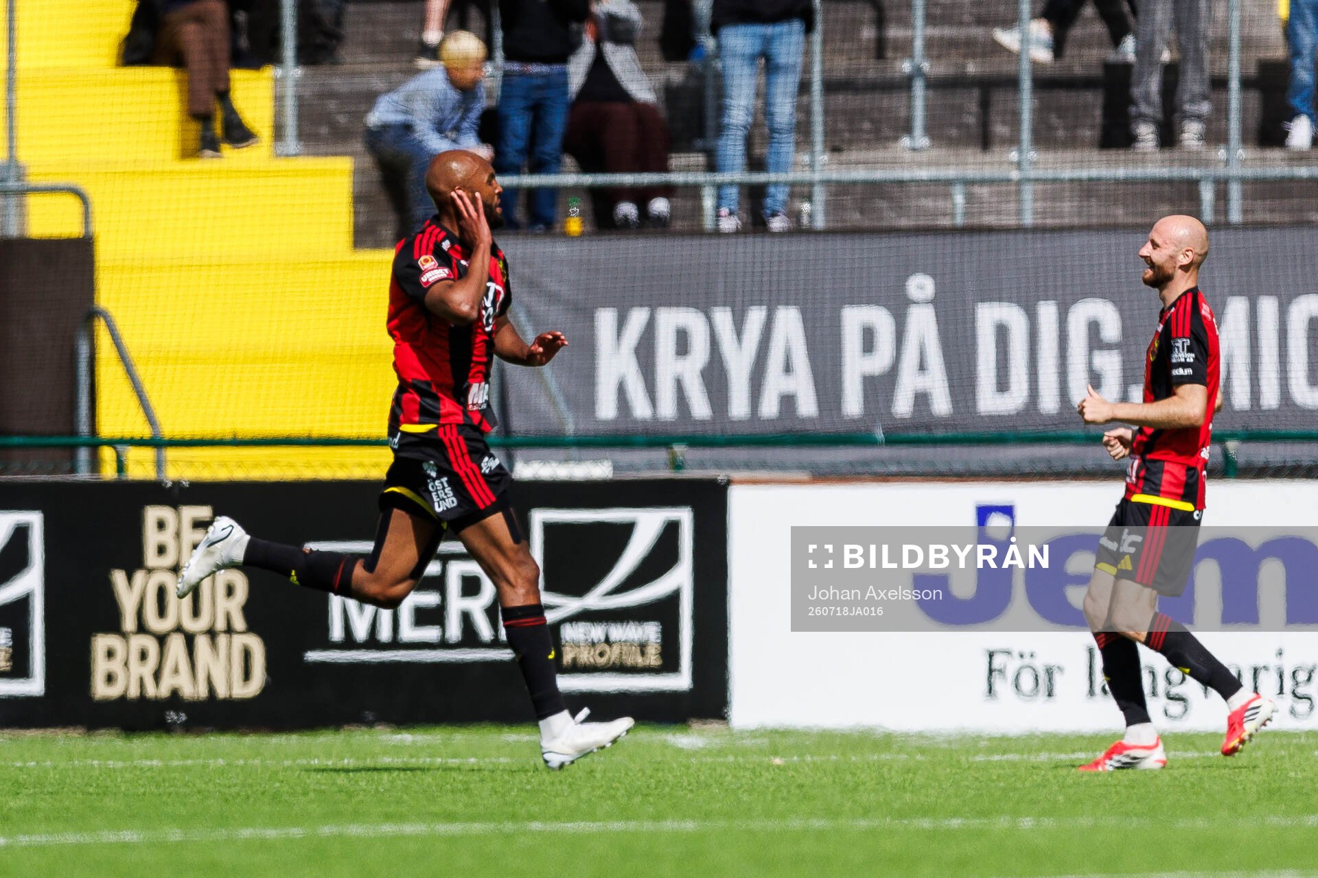 Östersunds Jabir Abdihakim Ali jublar
