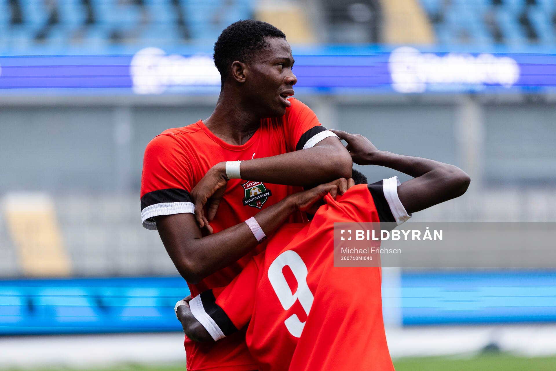 Accra Shooting Stars spelare jublar