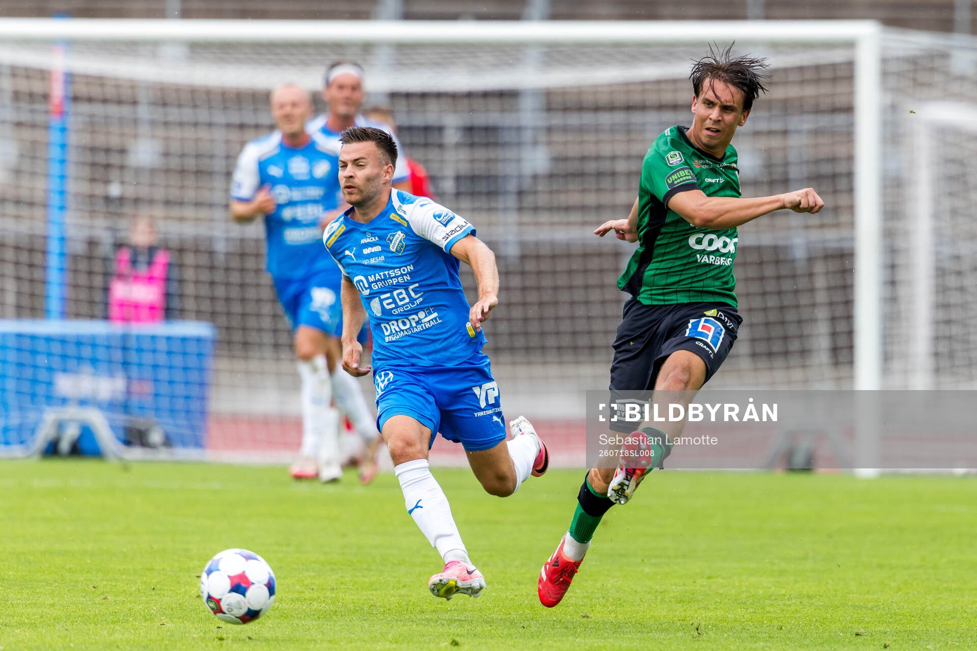 Oddevolds Oscar Iglicar Berntsson och Varbergs Isak