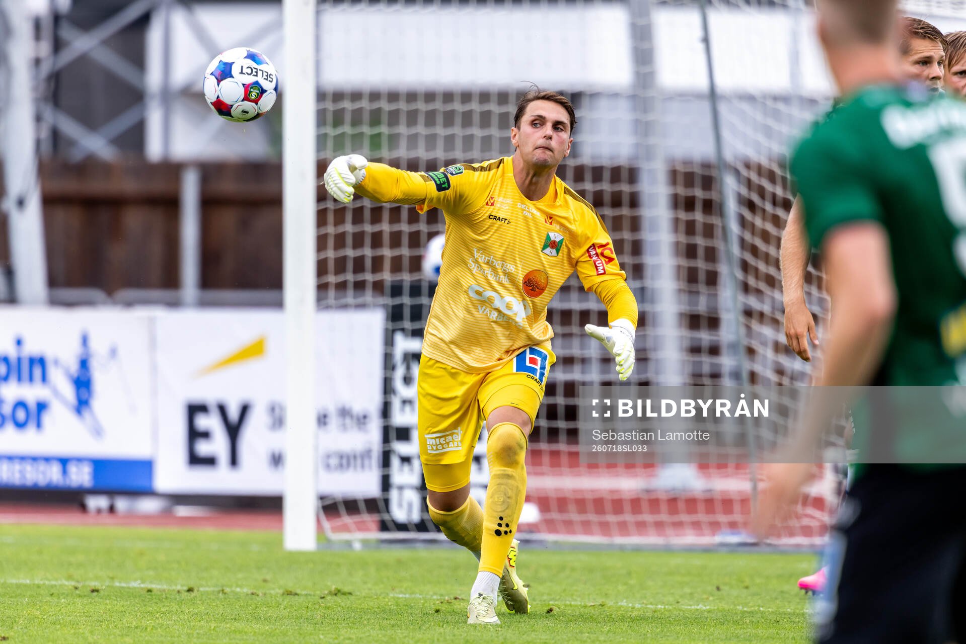 Varbergs målvakt Oscar Ekman