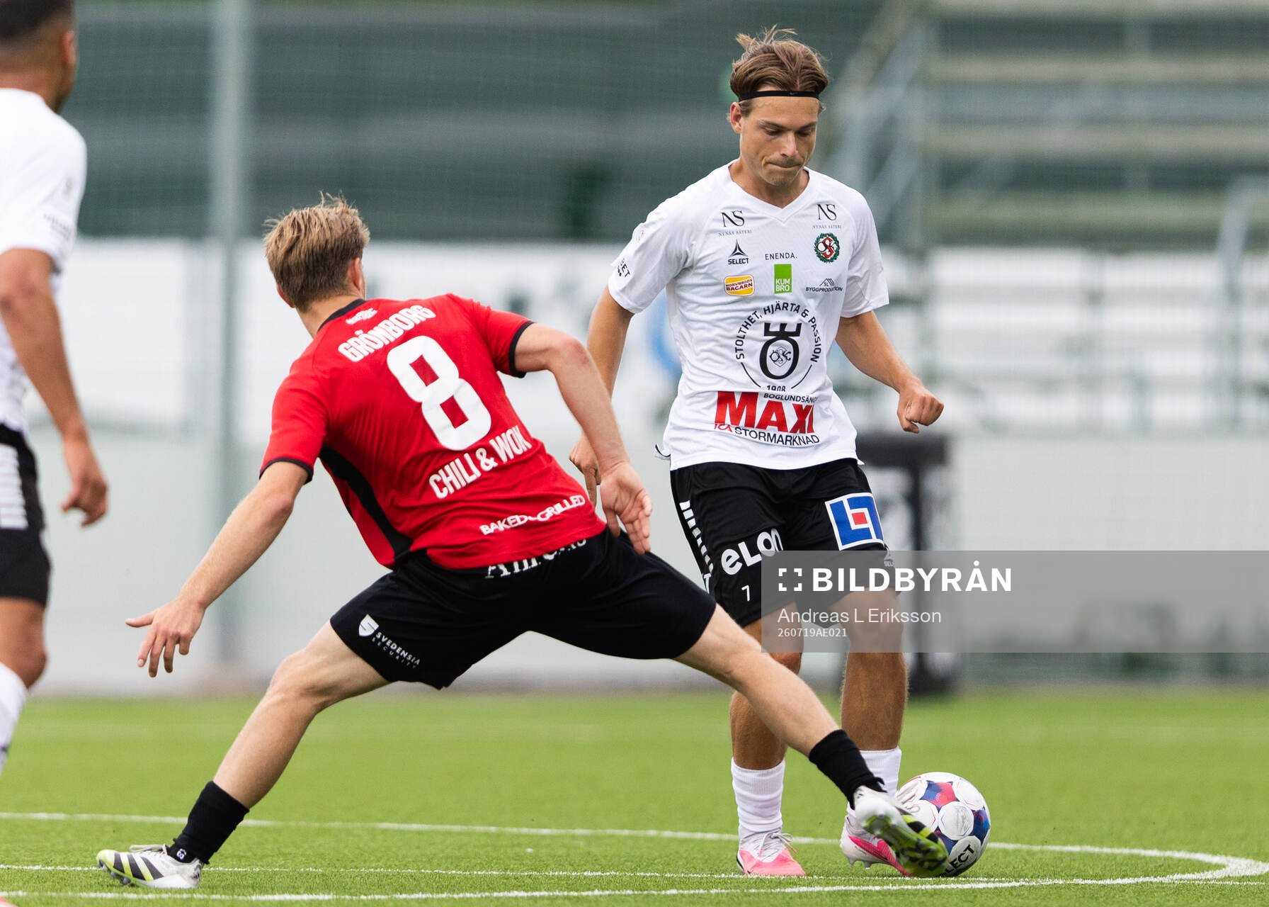 Nordic Uniteds Teo Grönborg och Örebros Samuel Wikman