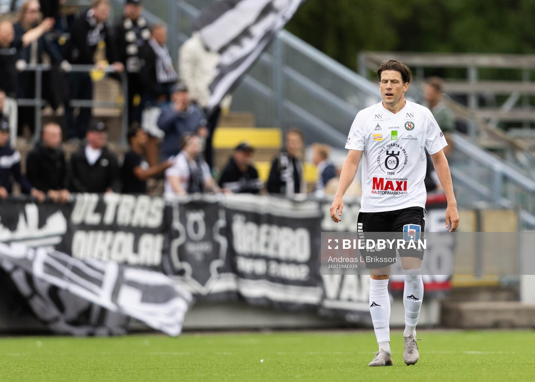 Örebros John Stenberg deppar